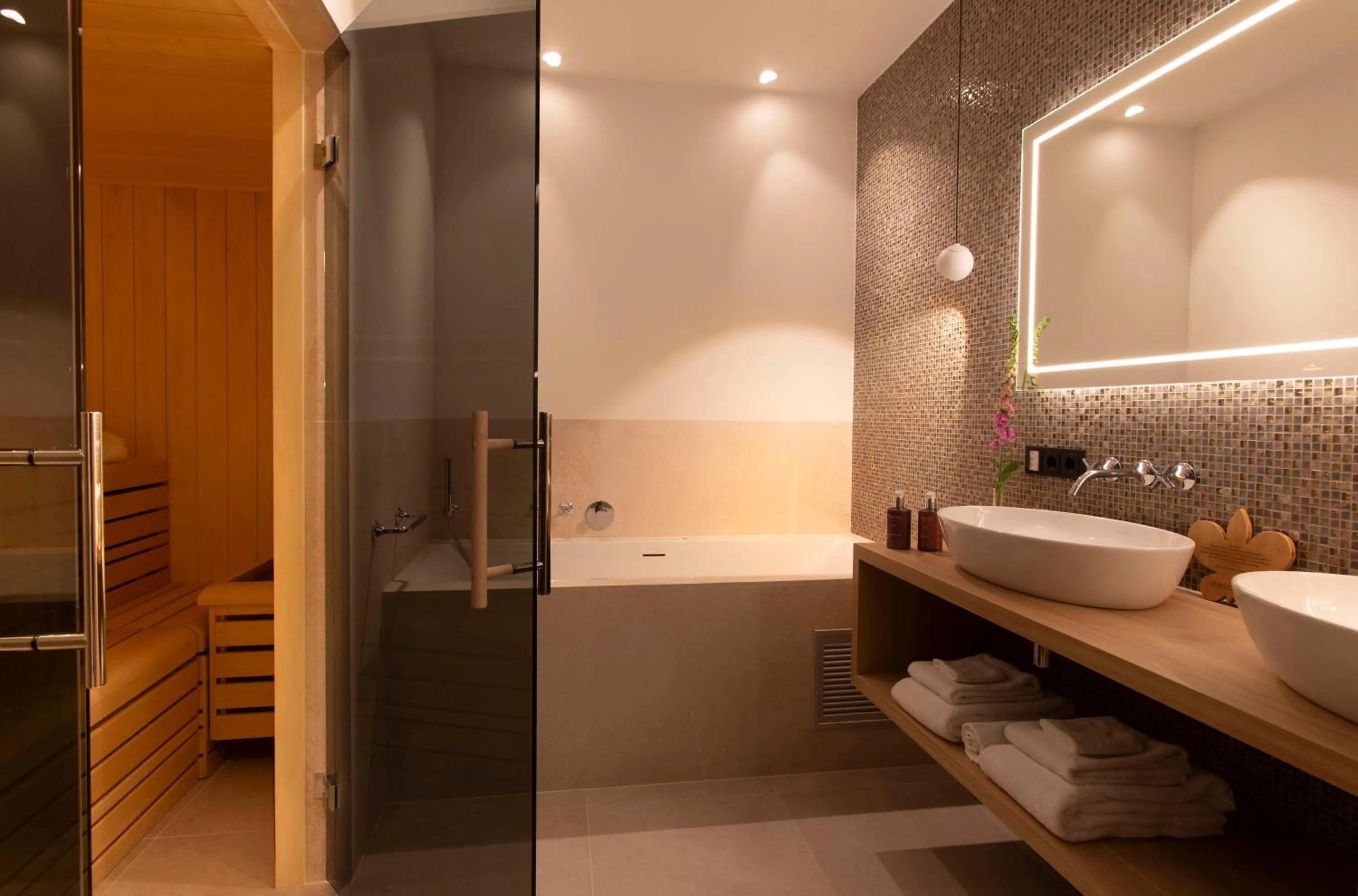 Sauna in Relais & Chateaux Hotel Landgoed Het Roode Koper