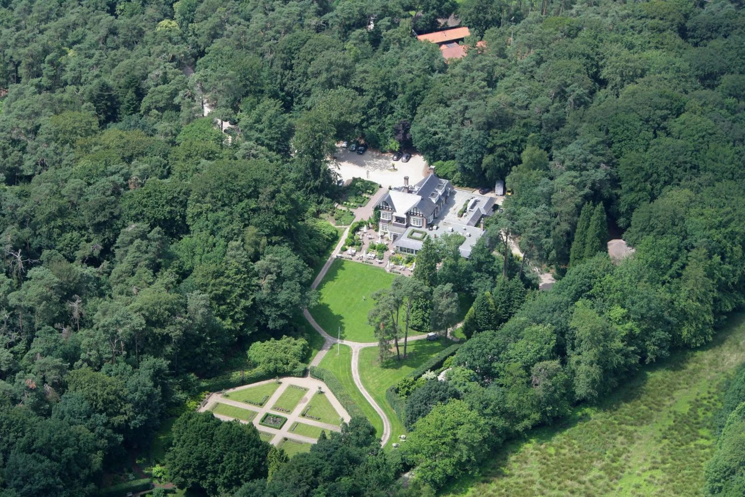 Bird's eye view in Relais & Chateaux Hotel Landgoed Het Roode Koper