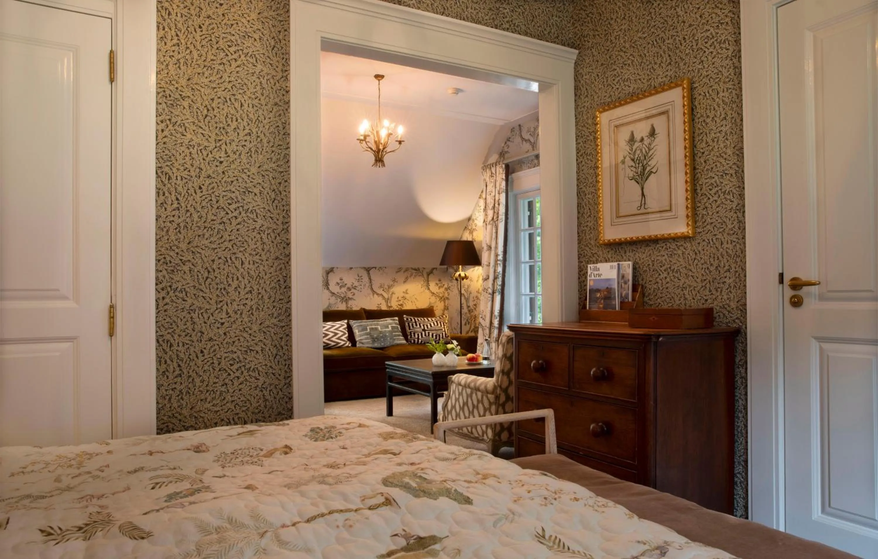 Photo of the whole room, Bed in Relais & Chateaux Hotel Landgoed Het Roode Koper