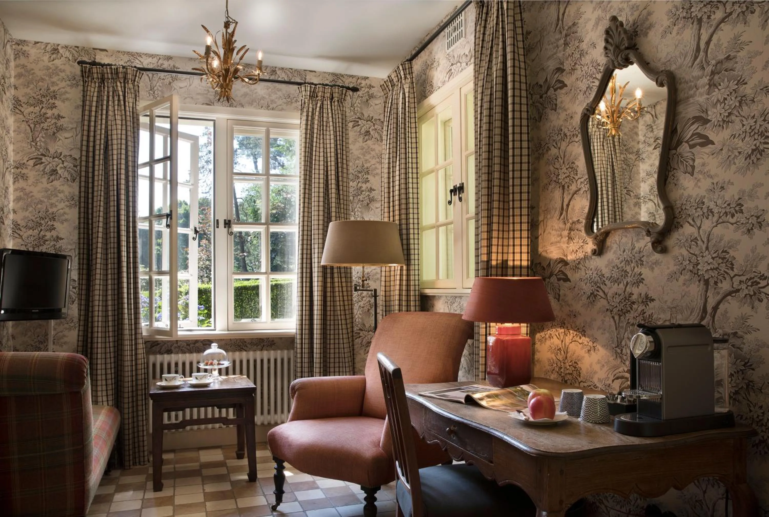 Coffee/tea facilities in Relais & Chateaux Hotel Landgoed Het Roode Koper