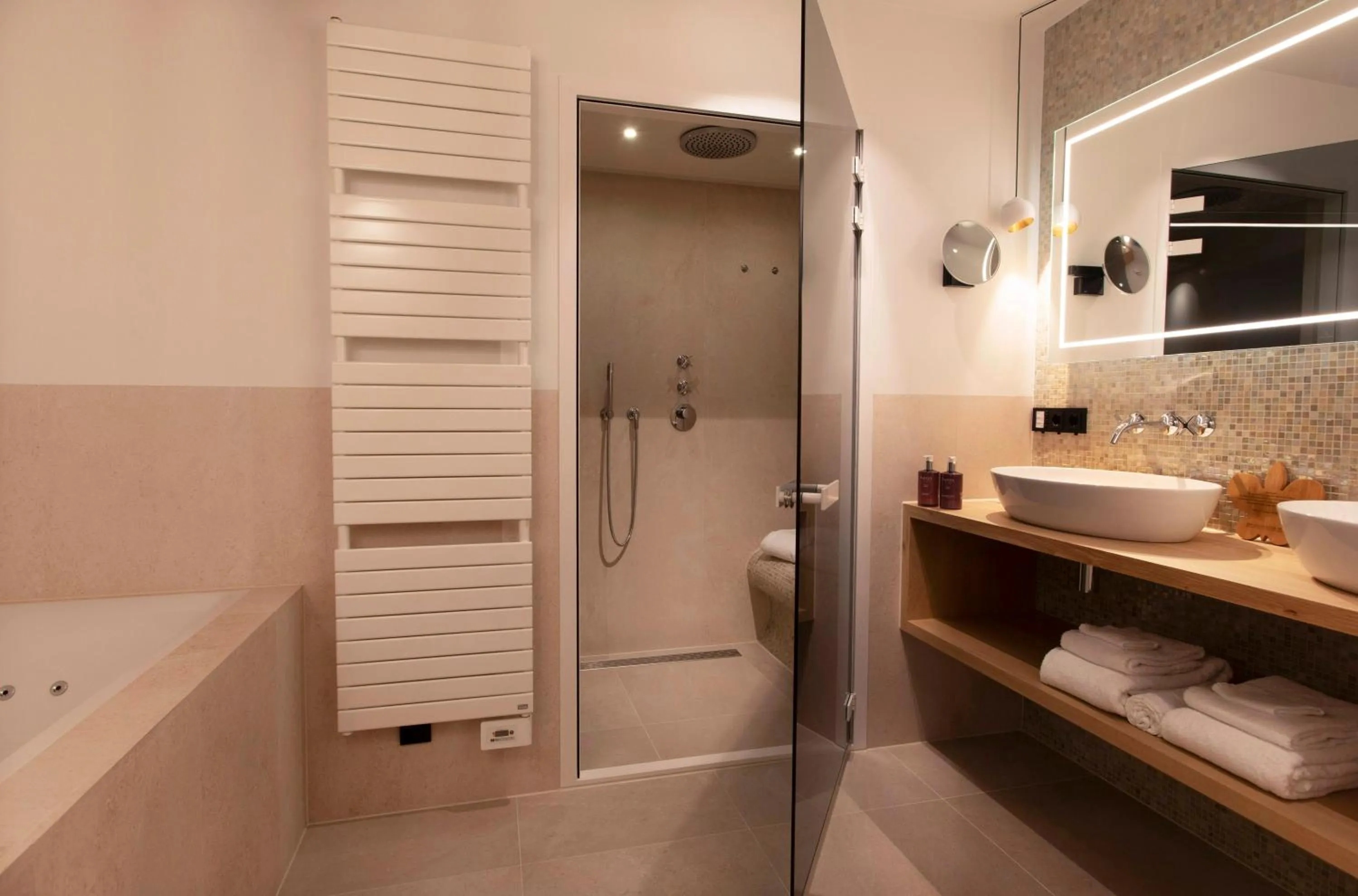 Bathroom in Relais & Chateaux Hotel Landgoed Het Roode Koper