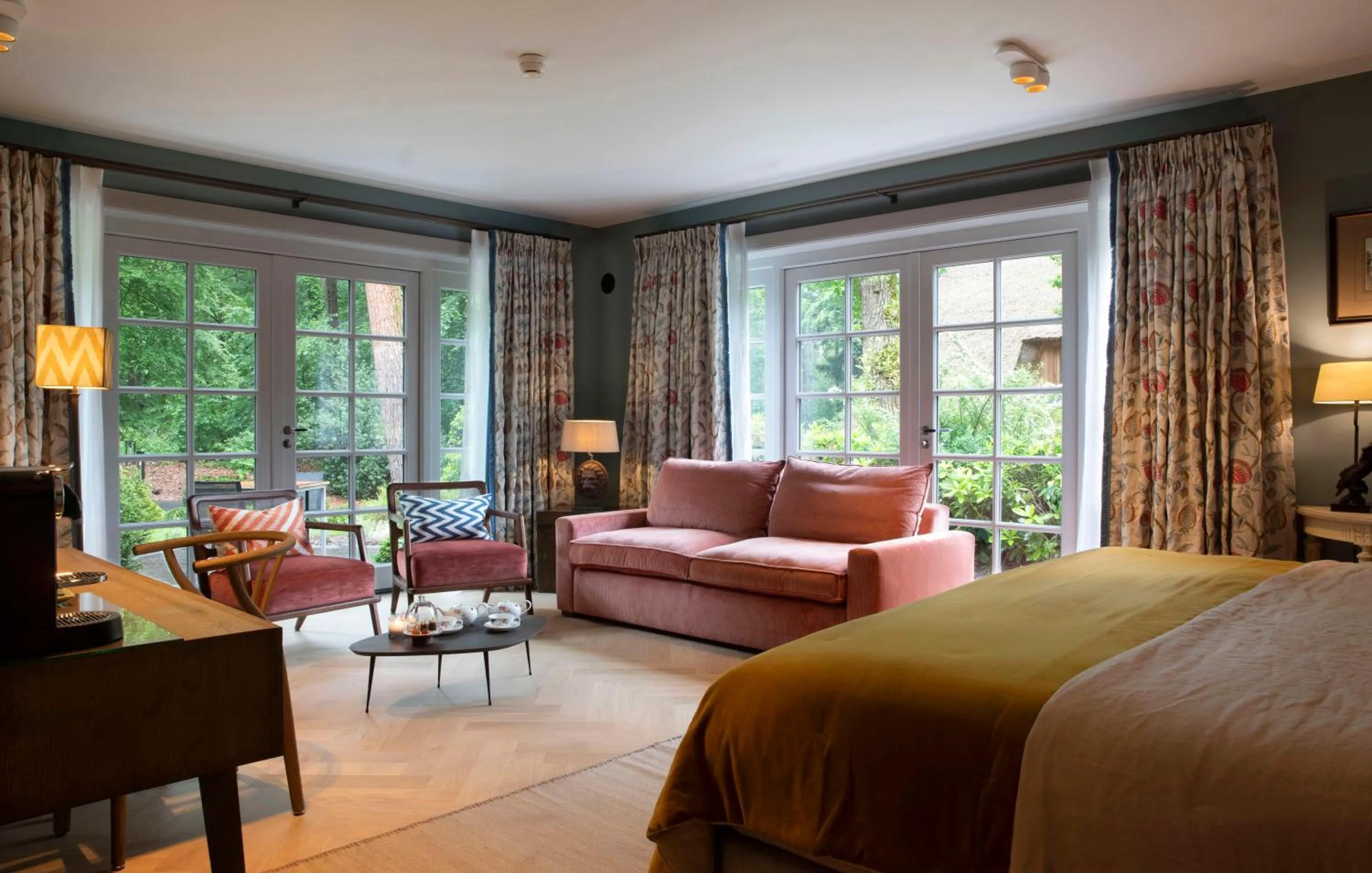 Photo of the whole room, Bed in Relais & Chateaux Hotel Landgoed Het Roode Koper