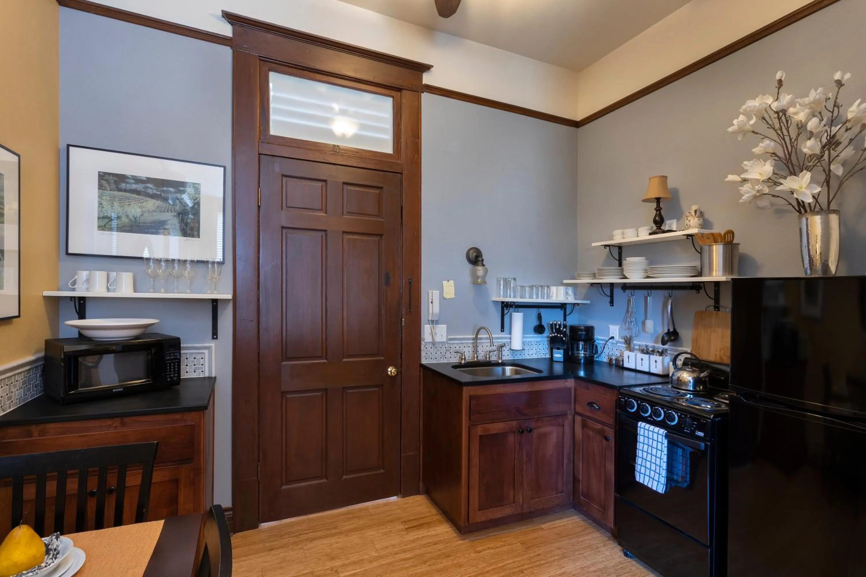 Kitchen or kitchenette in 3rd Street Flats