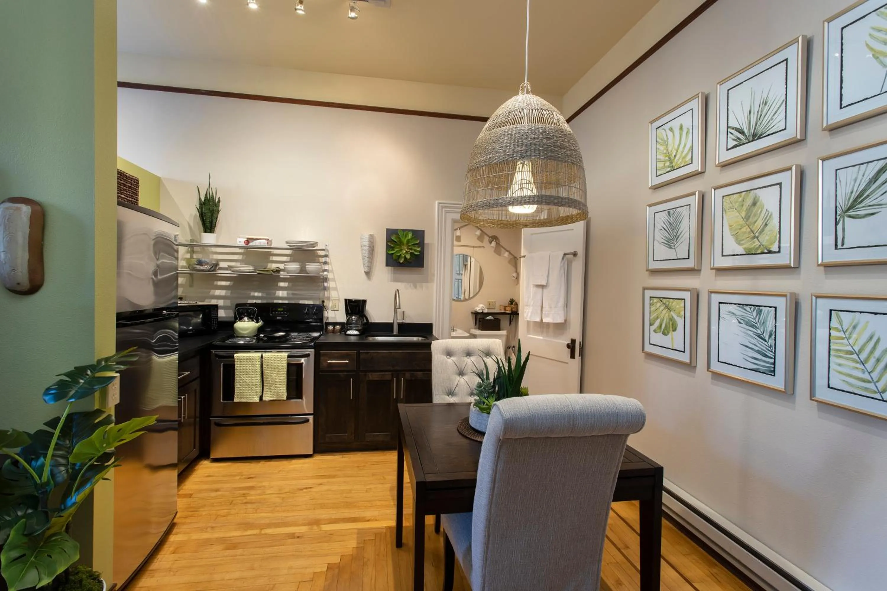 Dining area in 3rd Street Flats