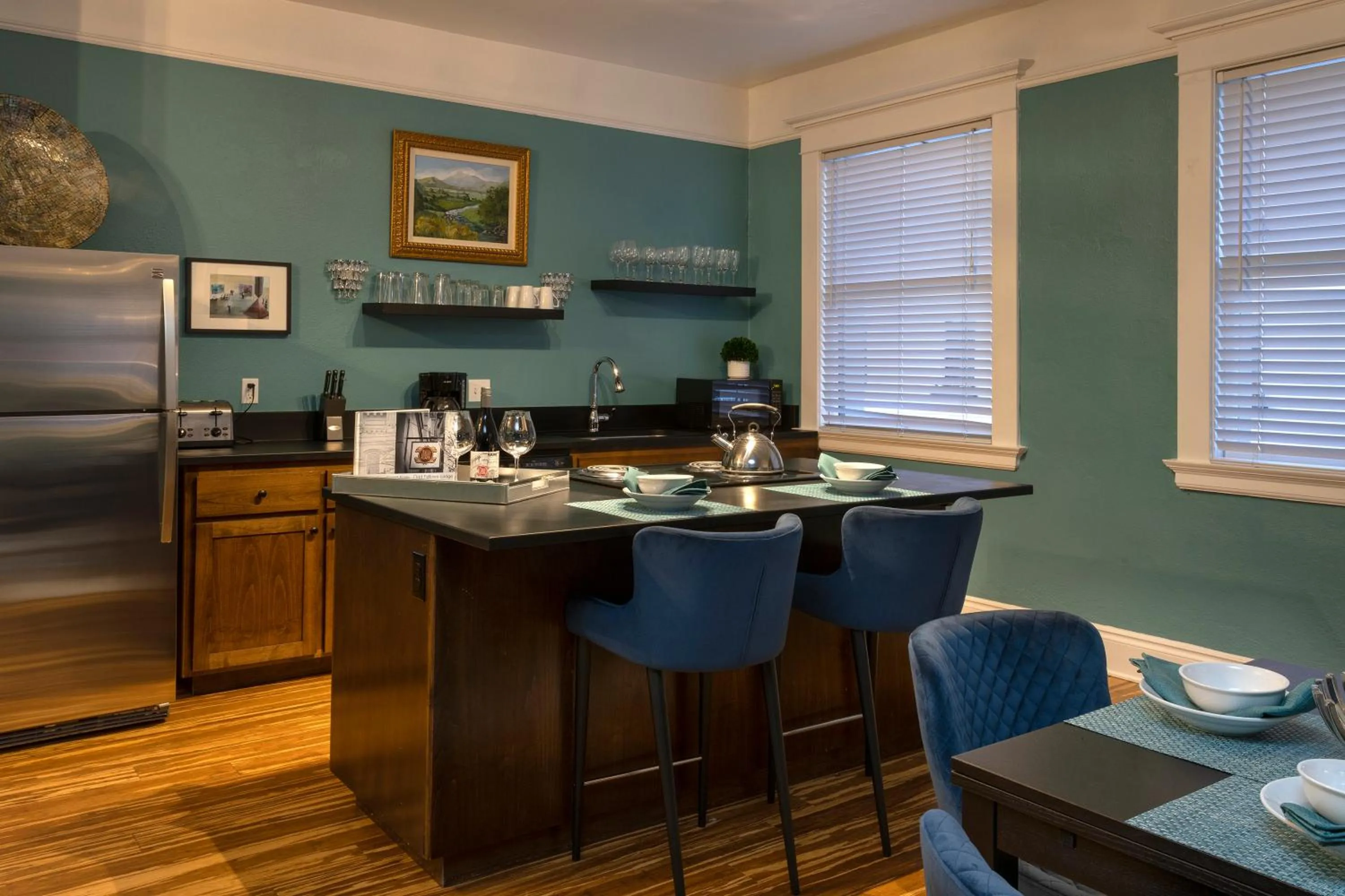 Kitchen or kitchenette in 3rd Street Flats