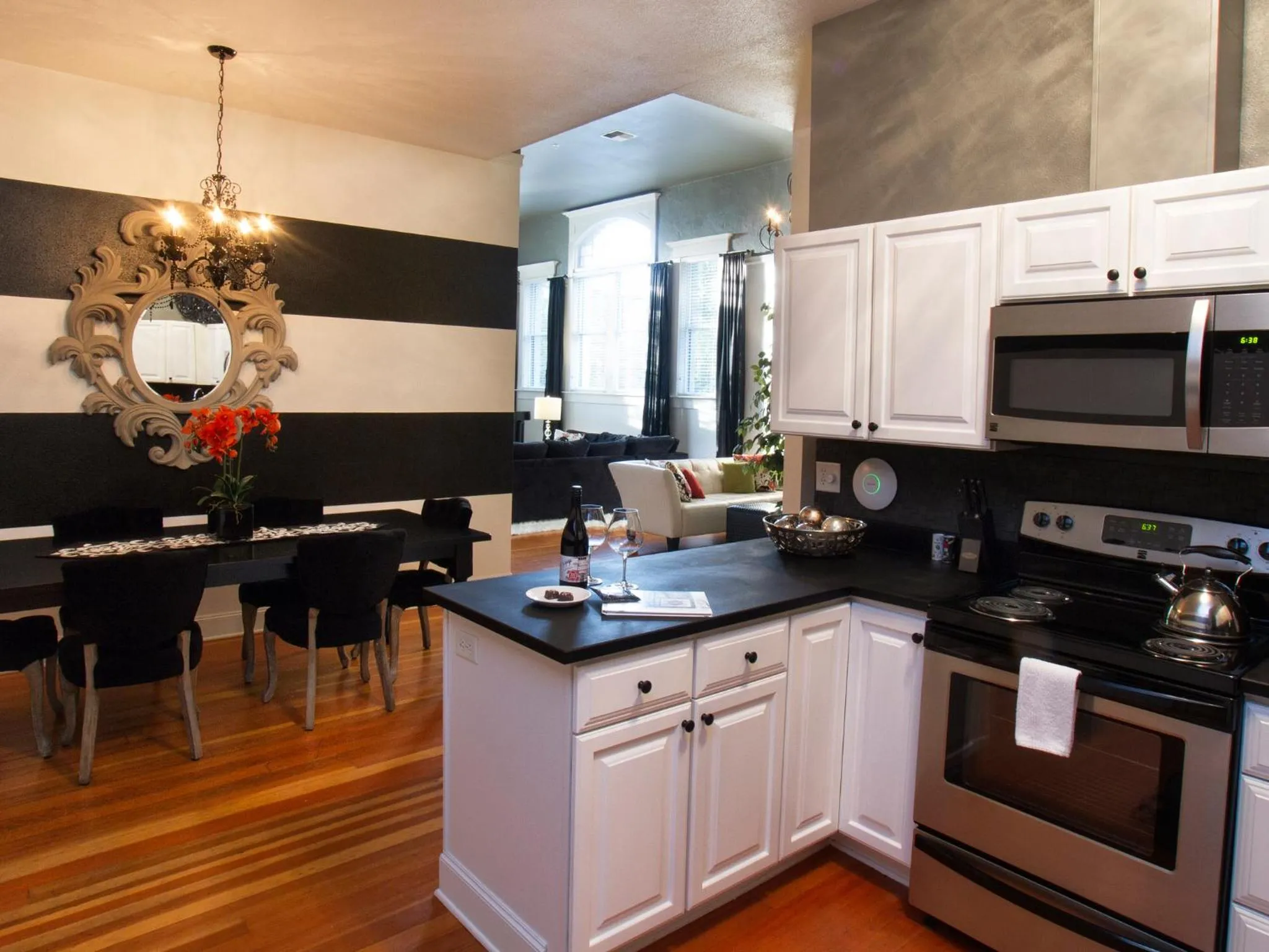 Kitchen or kitchenette in 3rd Street Flats