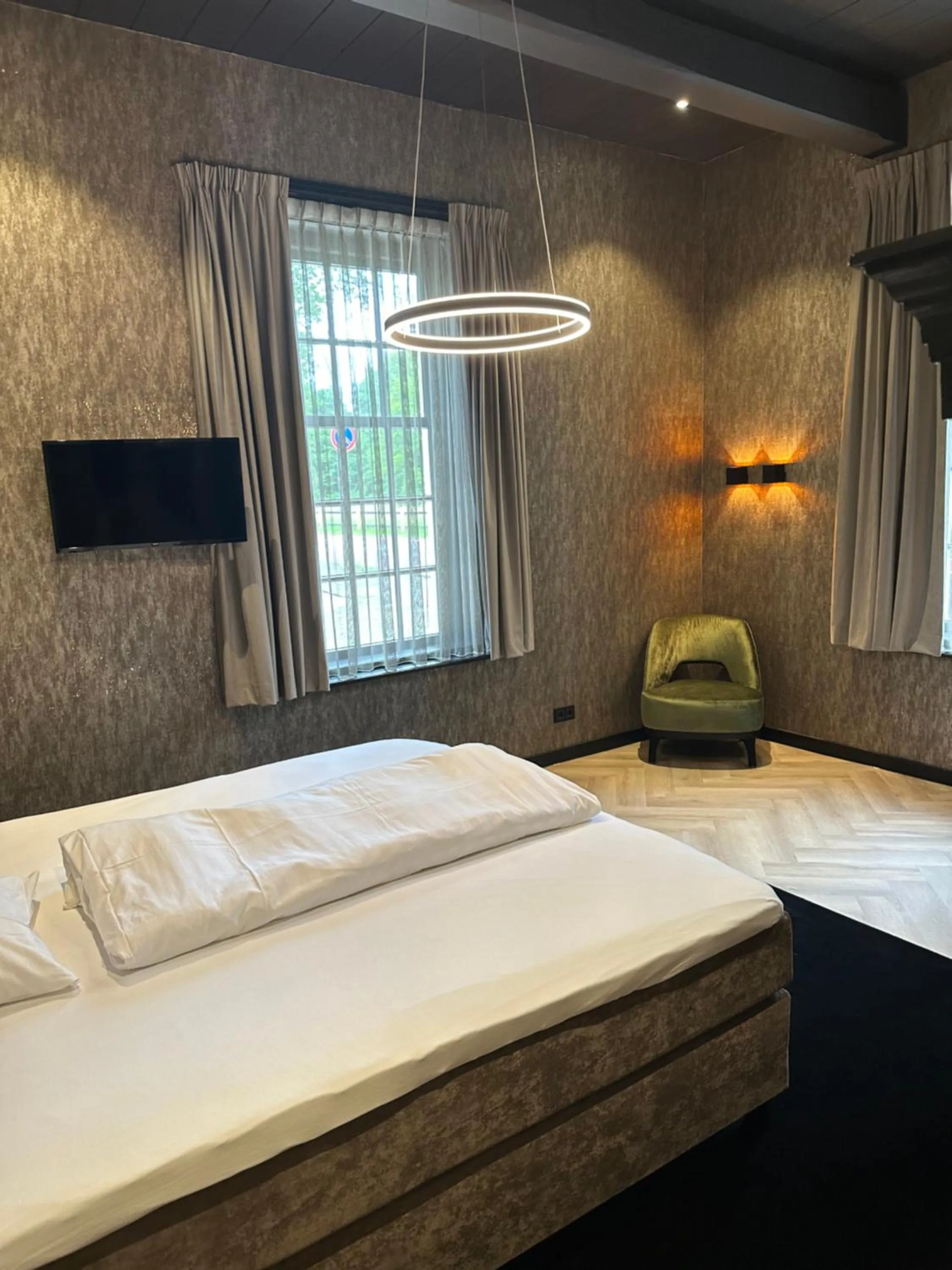 Bed in Hotel Restaurant Het Witte Paard