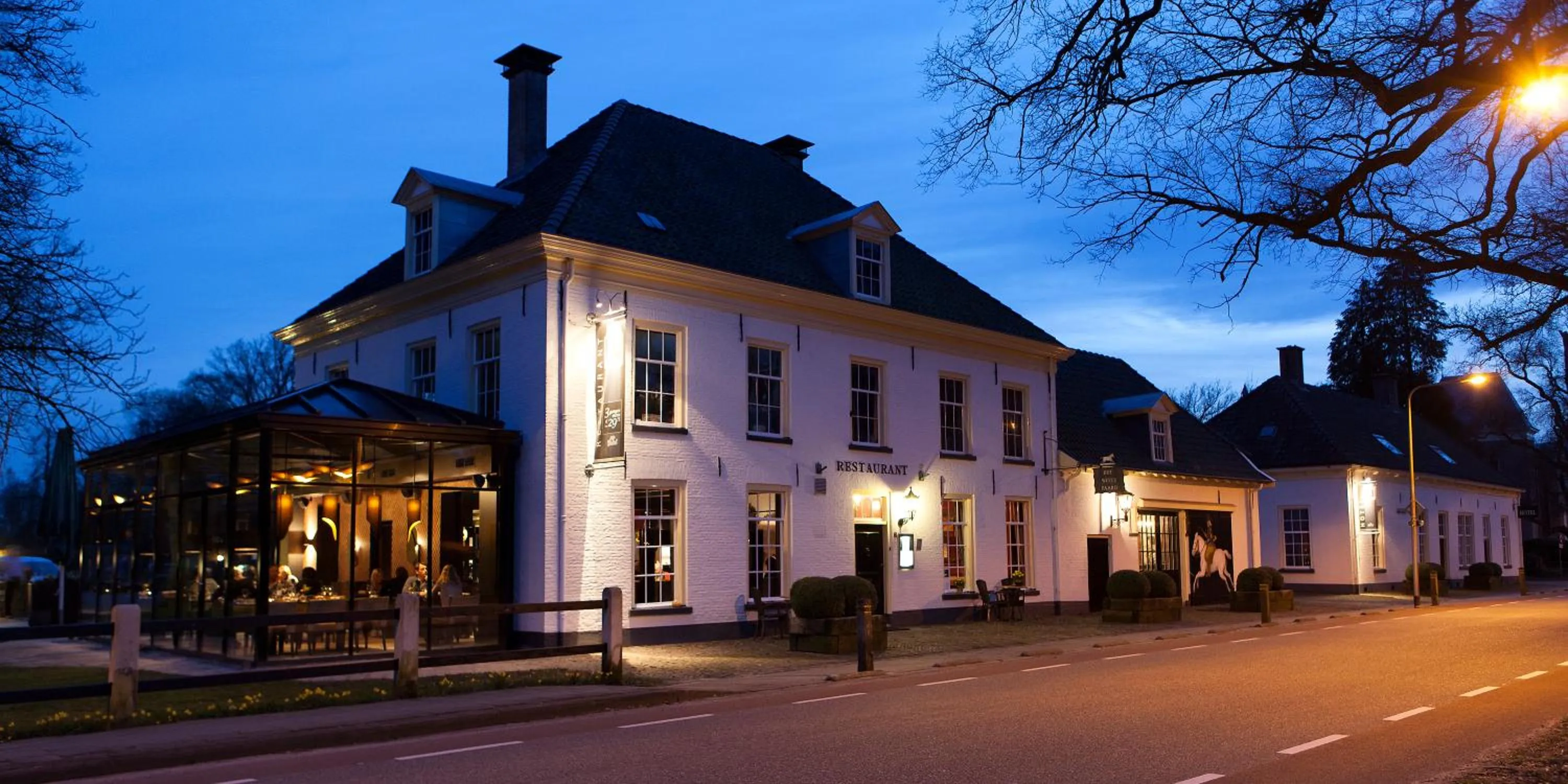Facade/entrance in Hotel Restaurant Het Witte Paard