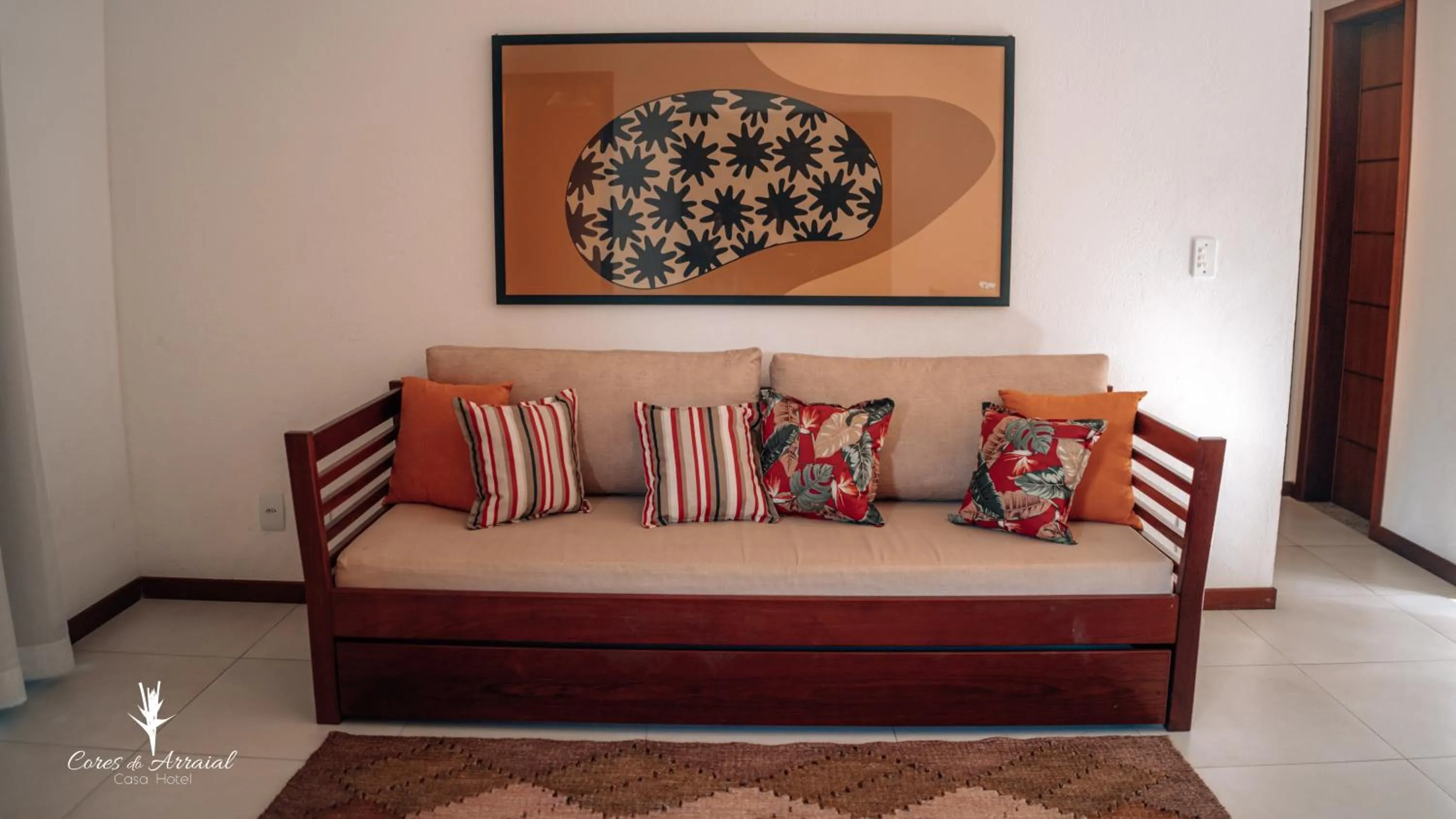 Living room, Bed in Cores do Arraial Residence Hotel