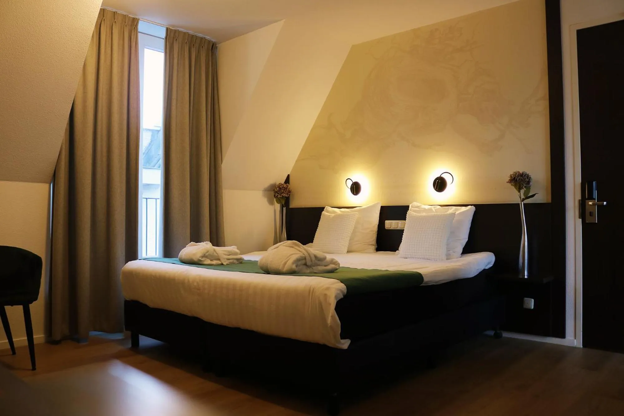 Bed in Parkhotel Auberge Vincent