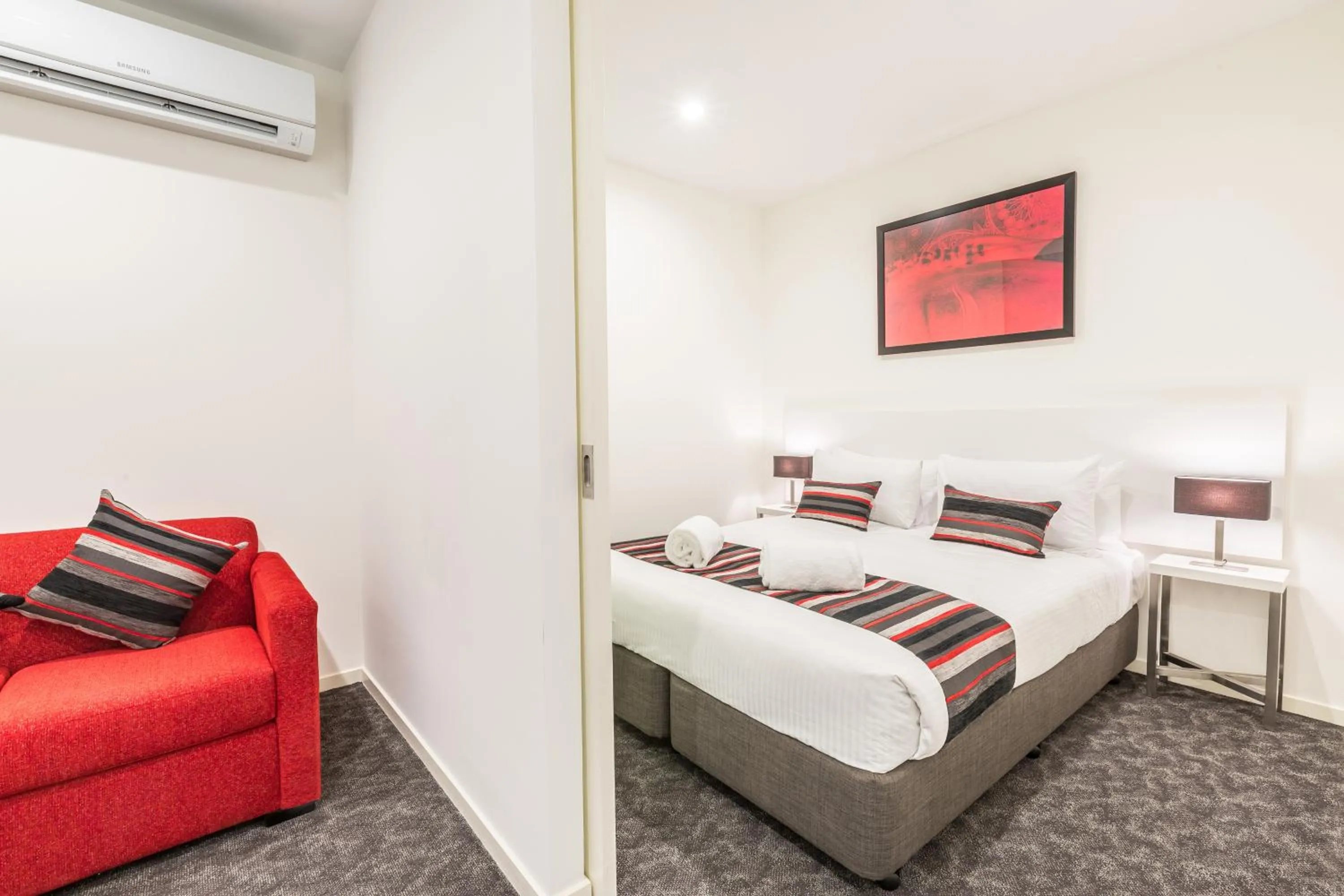 Bed in Comfort Apartments Box Hill