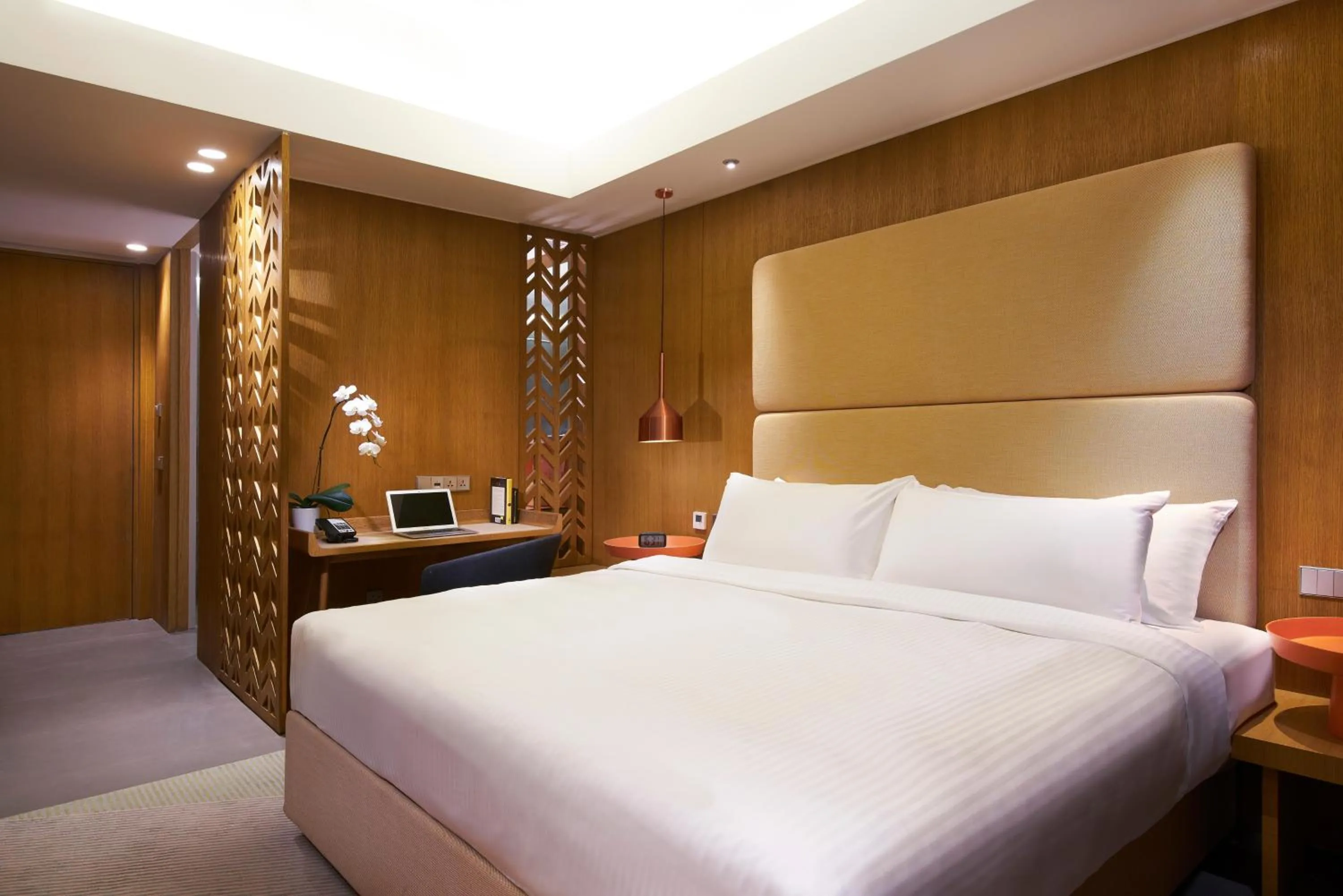 Bedroom, Bed in Oasia Hotel Downtown, Singapore by Far East Hospitality