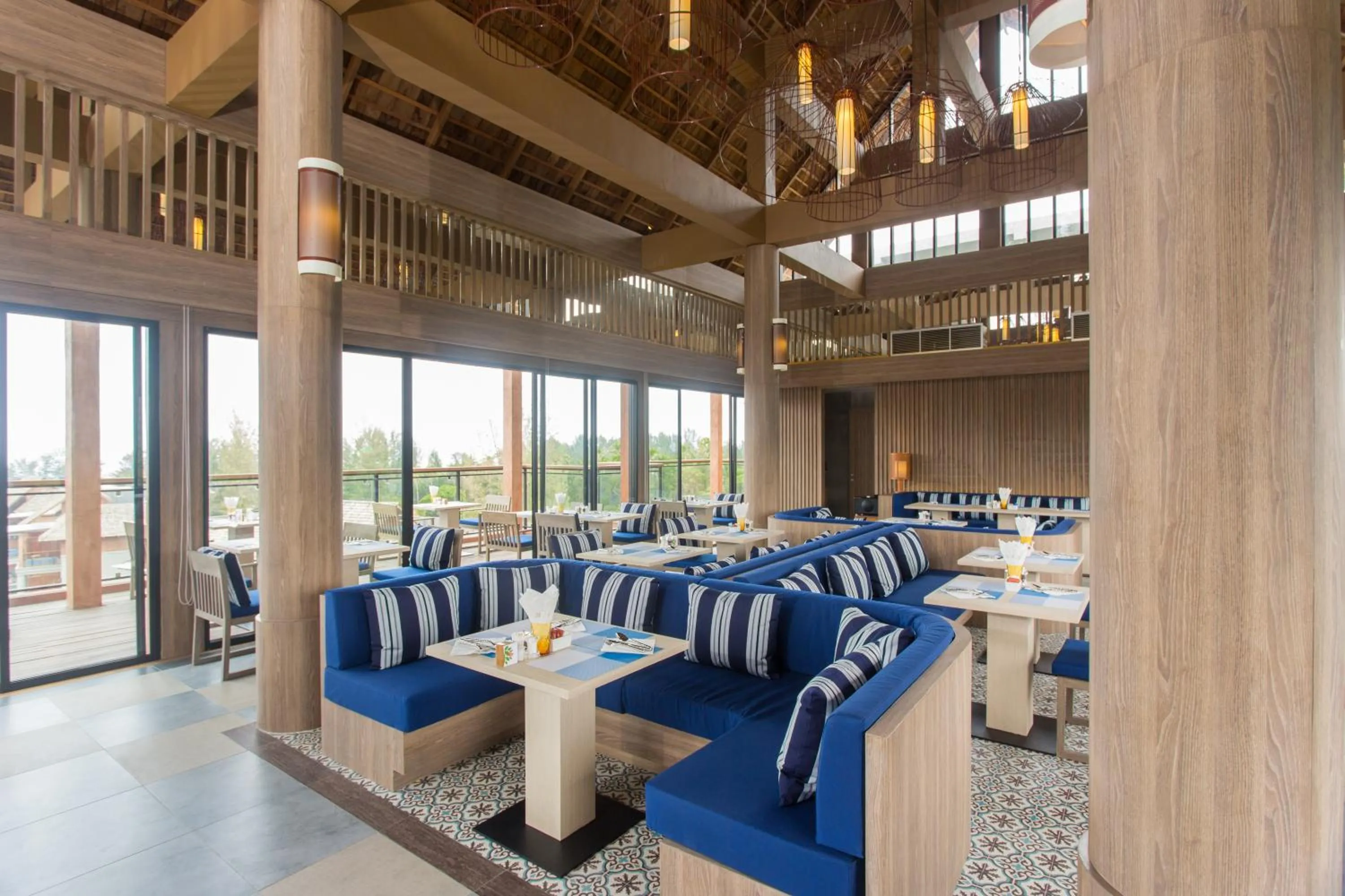 Restaurant/places to eat in Mai Holiday by Mai Khaolak - Adult Zone