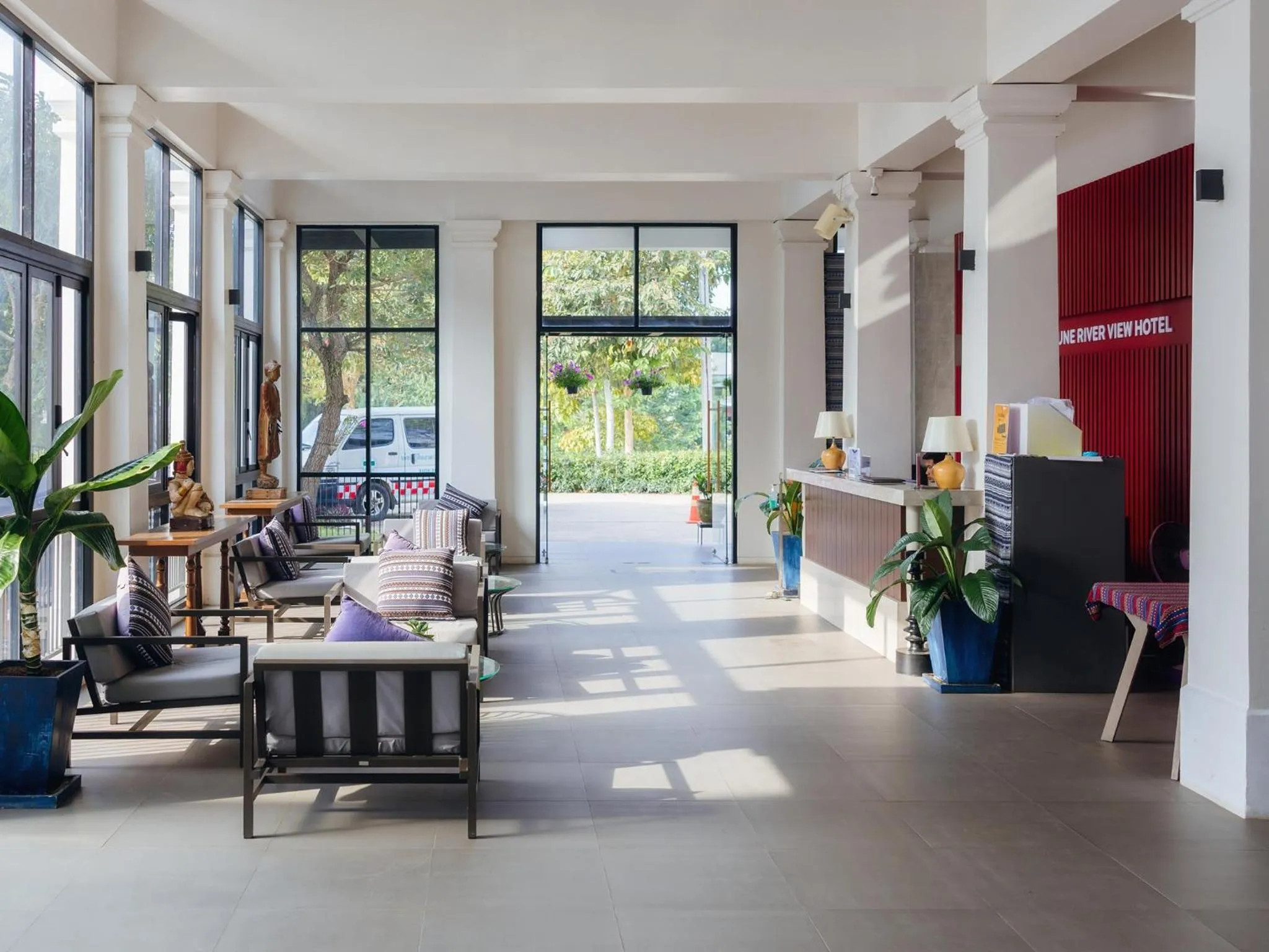 Lobby or reception in Fortune Riverview Hotel Chiang Khong