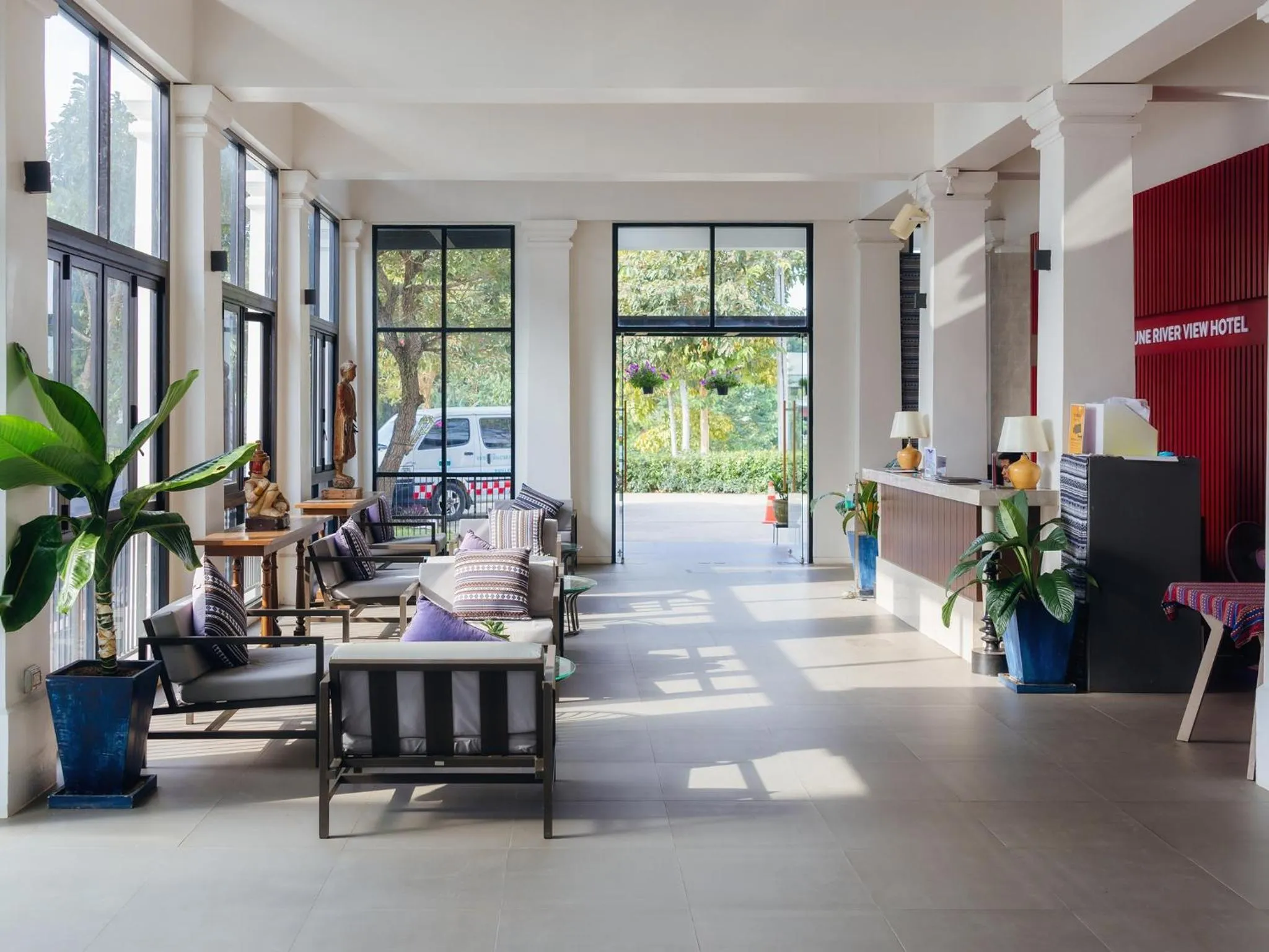 Lobby or reception in Fortune Riverview Hotel Chiang Khong