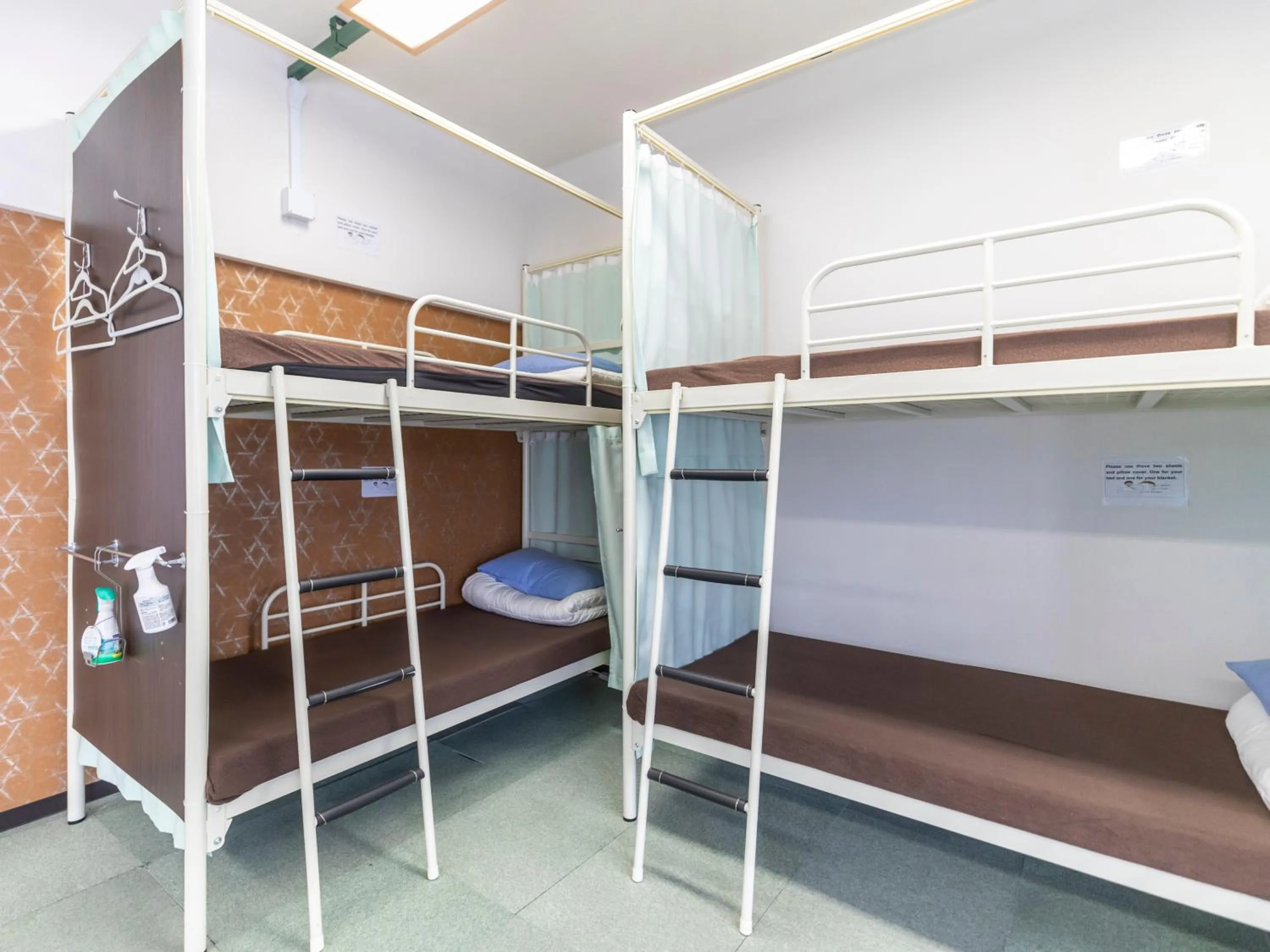 bunk bed, Bed in Omotenashi Hostel Miyajima