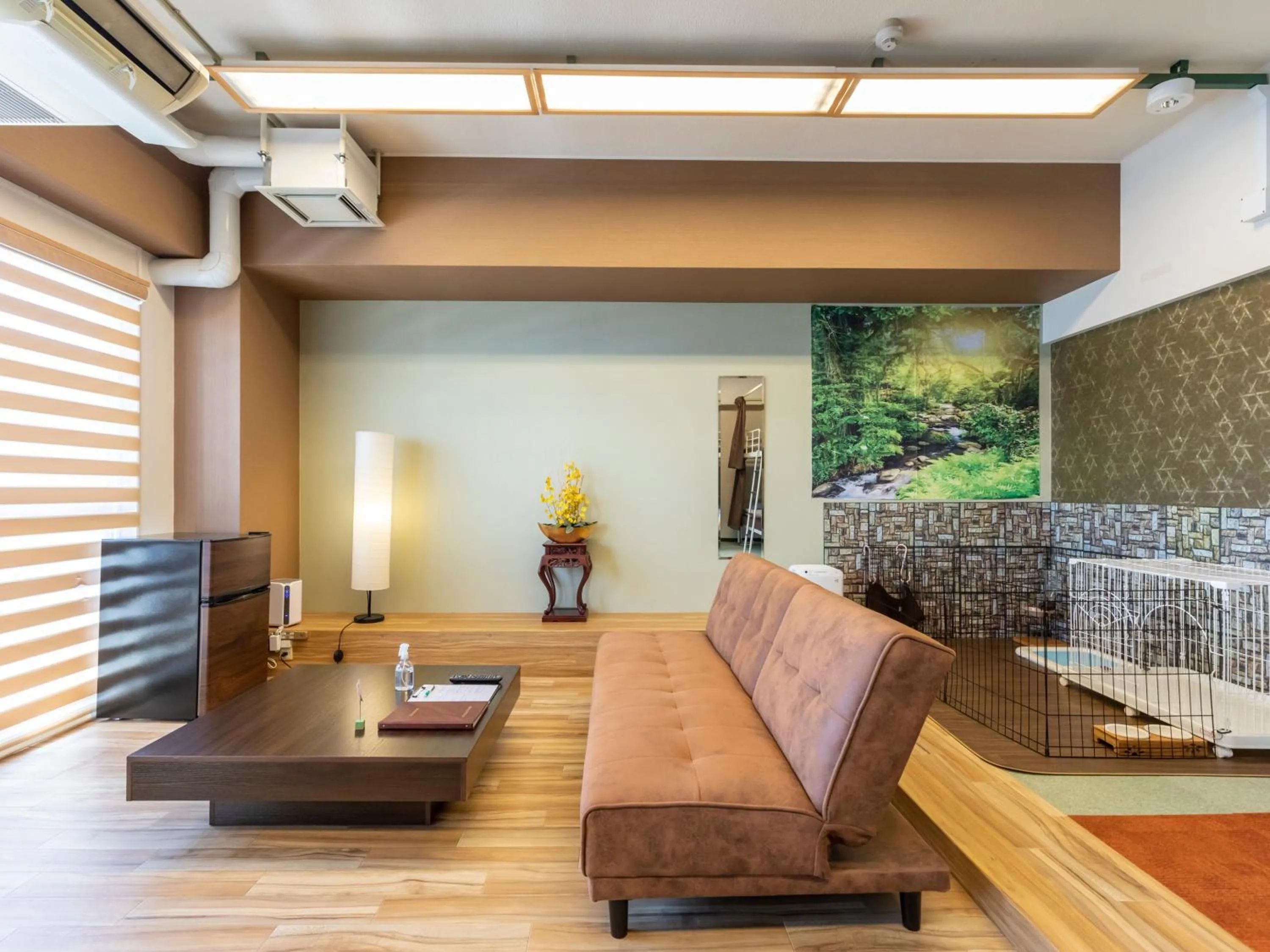 Seating area in Omotenashi Hostel Miyajima