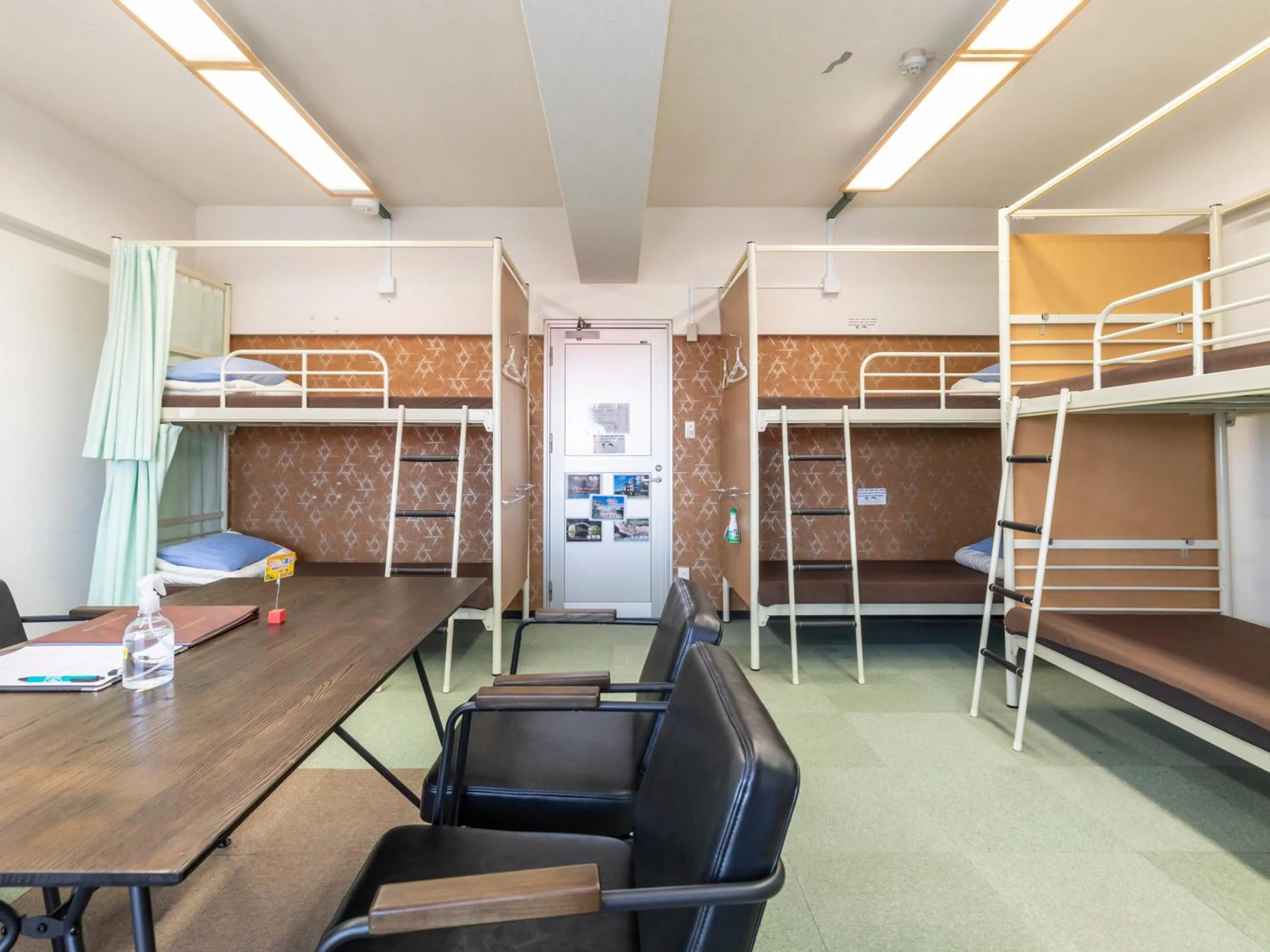 bunk bed, Bed in Omotenashi Hostel Miyajima
