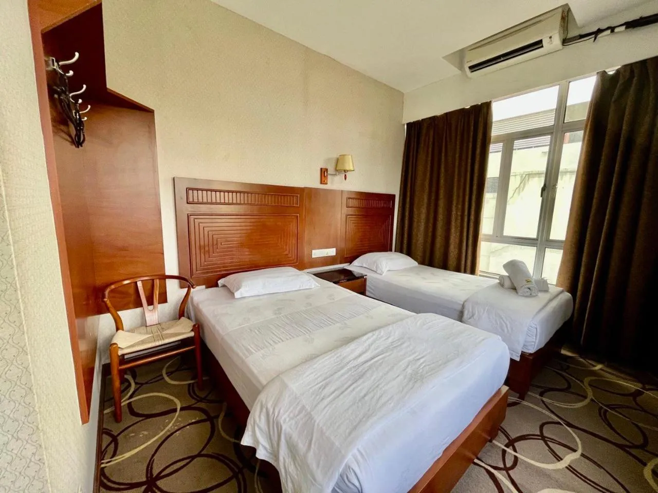 Bedroom, Bed in Fan Holiday Hotel