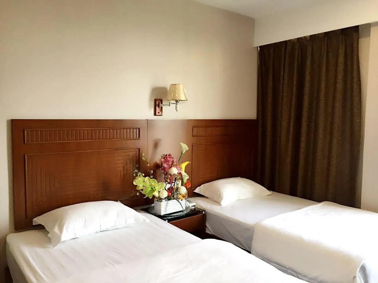 Decorative detail, Bed in Fan Holiday Hotel