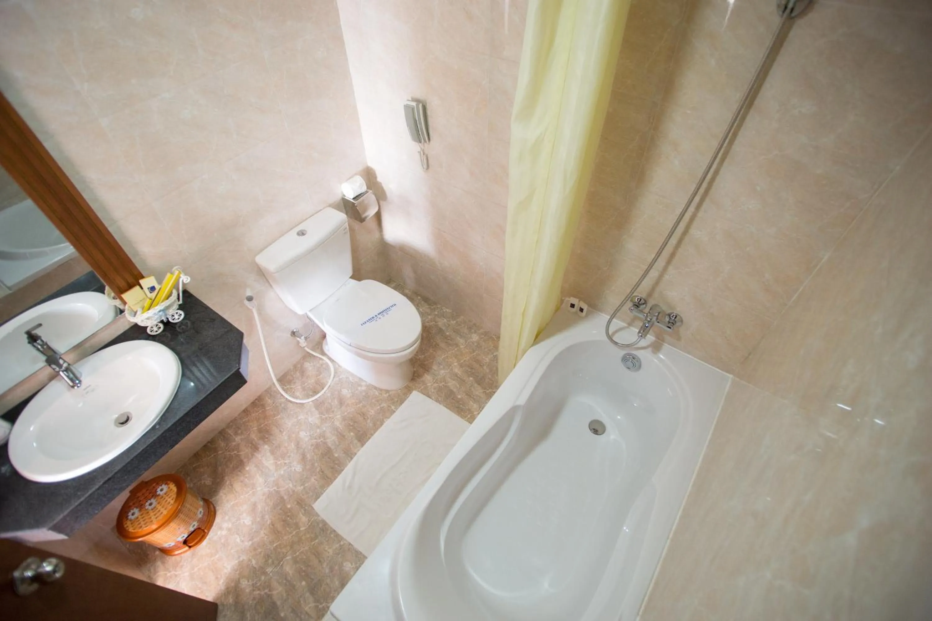 Toilet in Centre Hotel