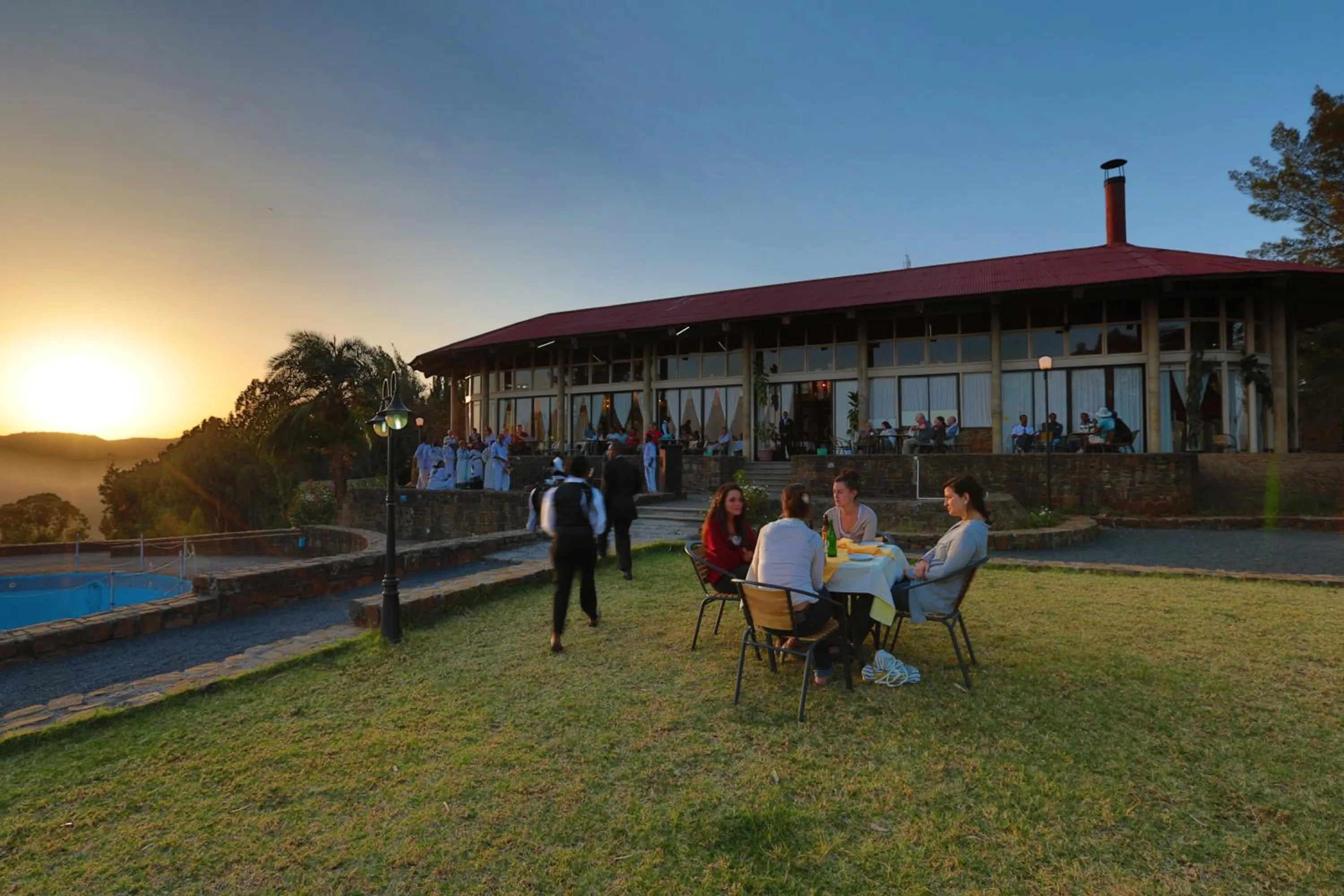 Evening entertainment in Goha Hotel
