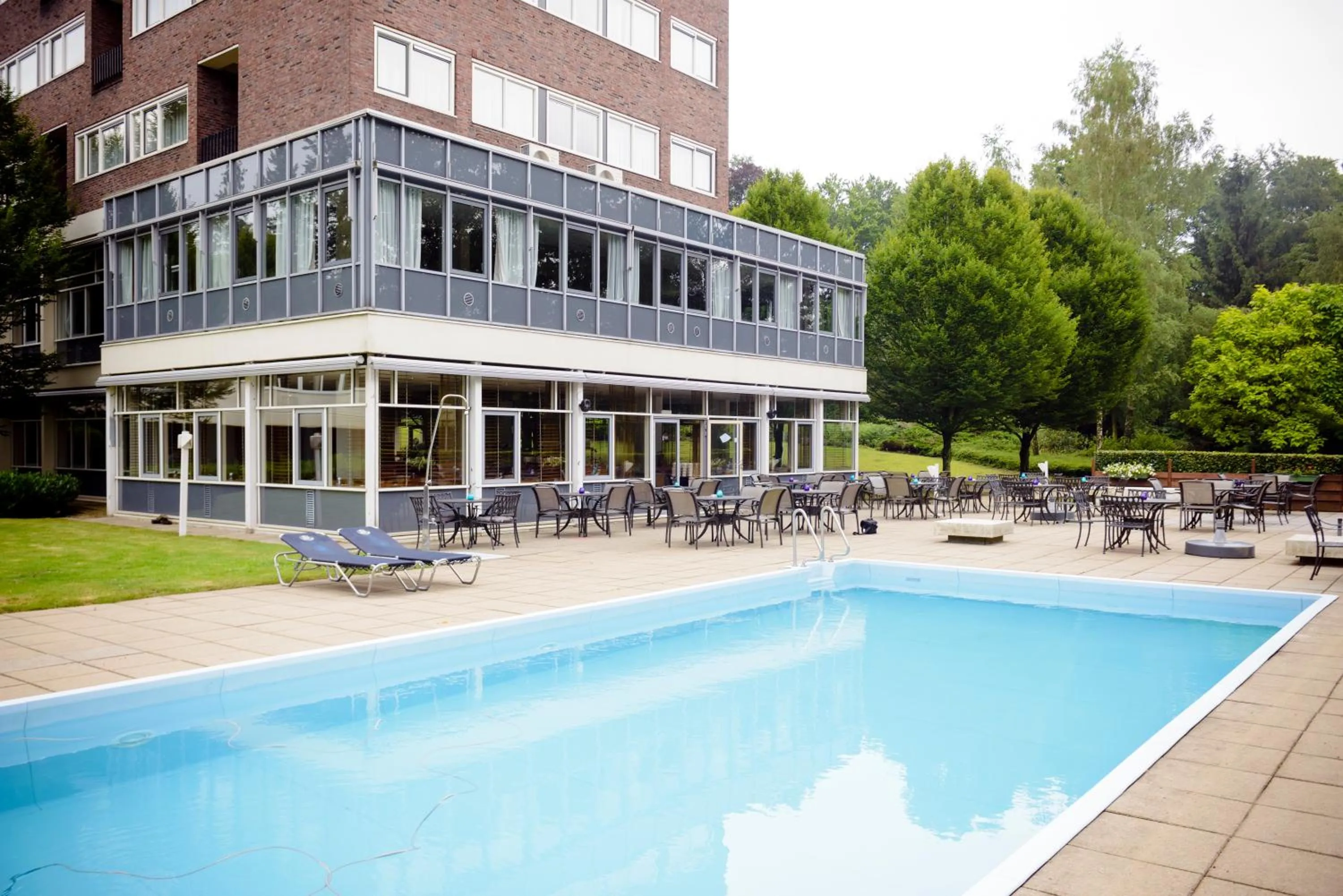 Swimming pool in Fletcher Hotel Restaurant Beekbergen-Apeldoorn