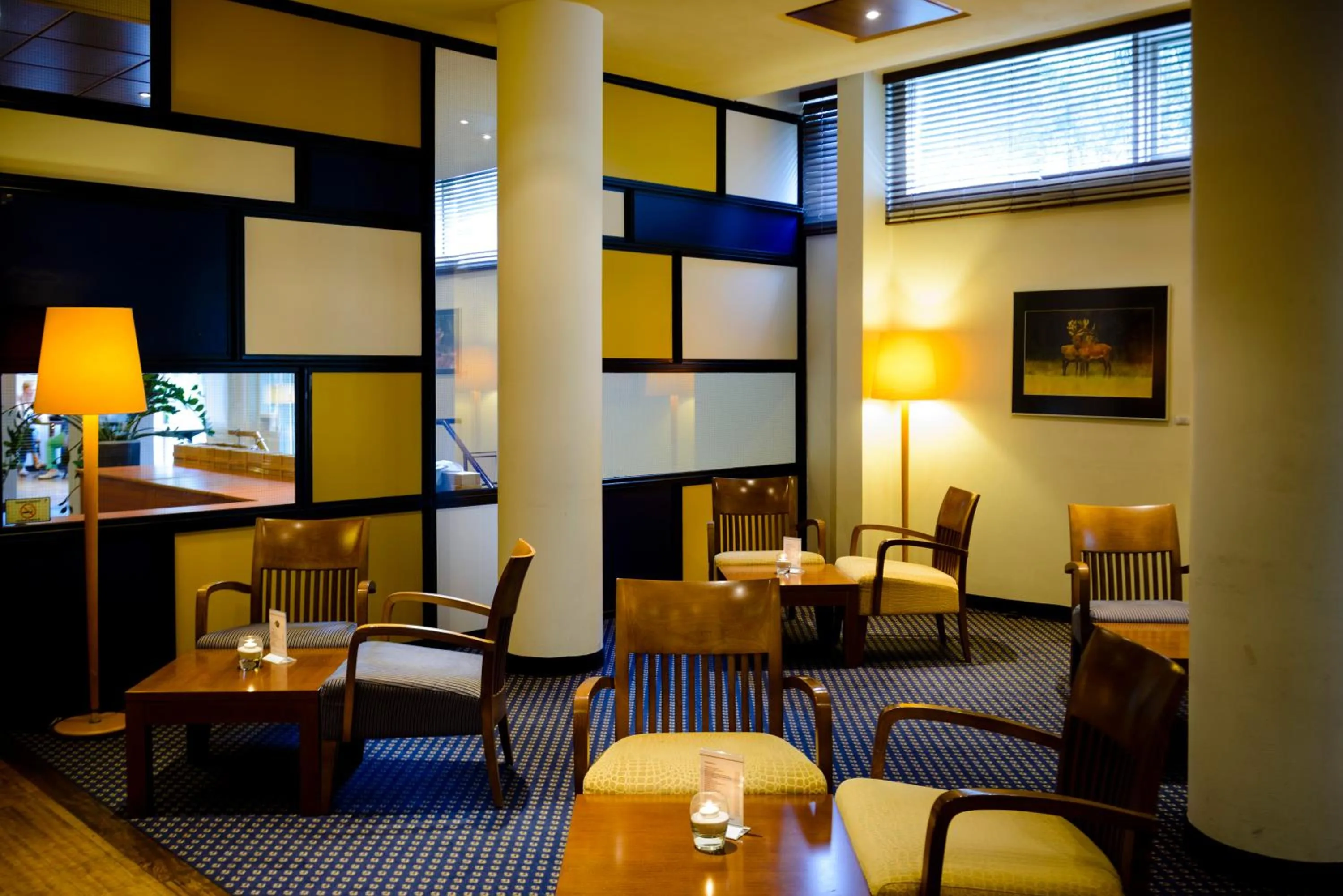 Lounge or bar in Fletcher Hotel Restaurant Beekbergen-Apeldoorn