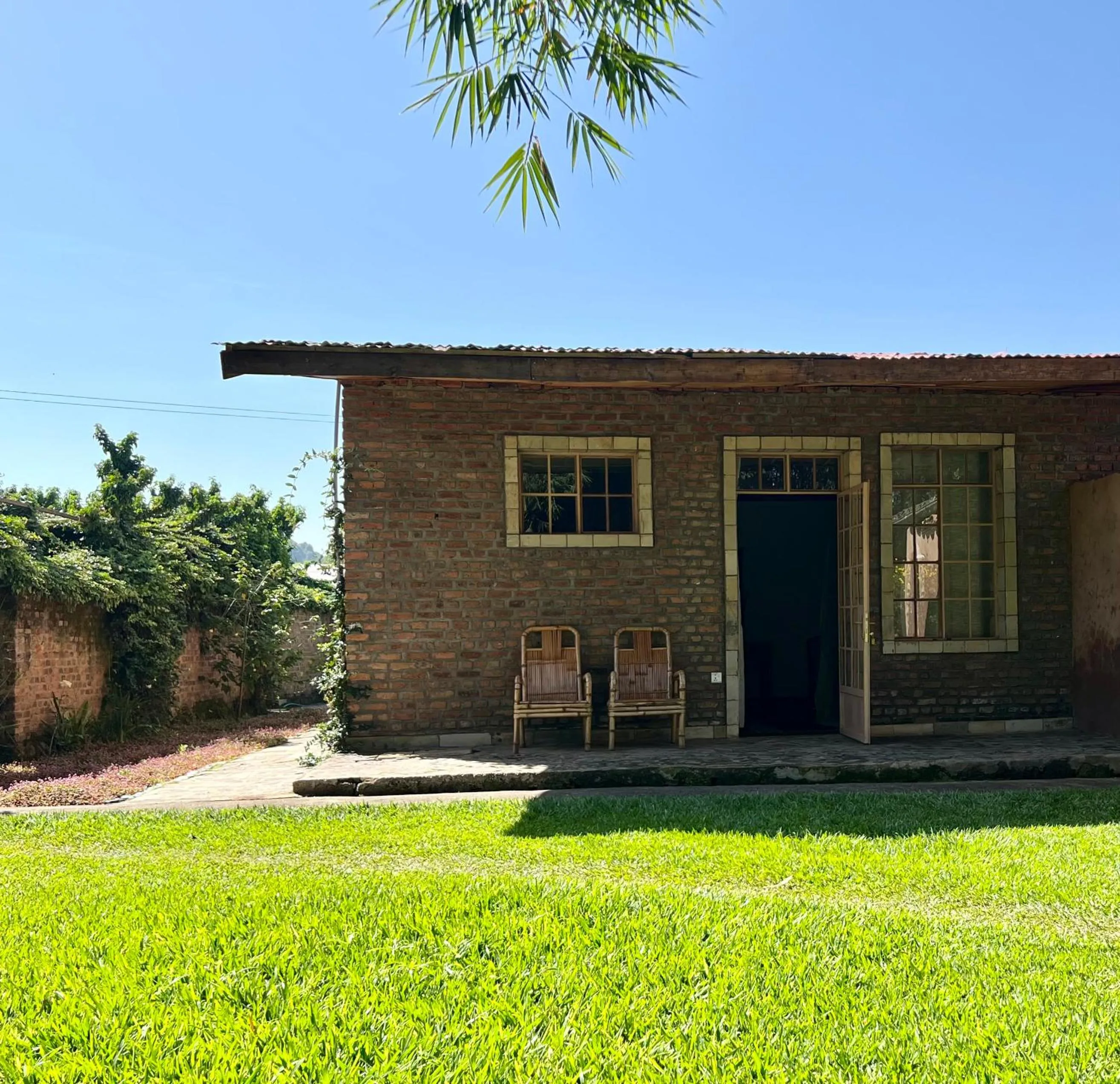 Property building in La Locanda