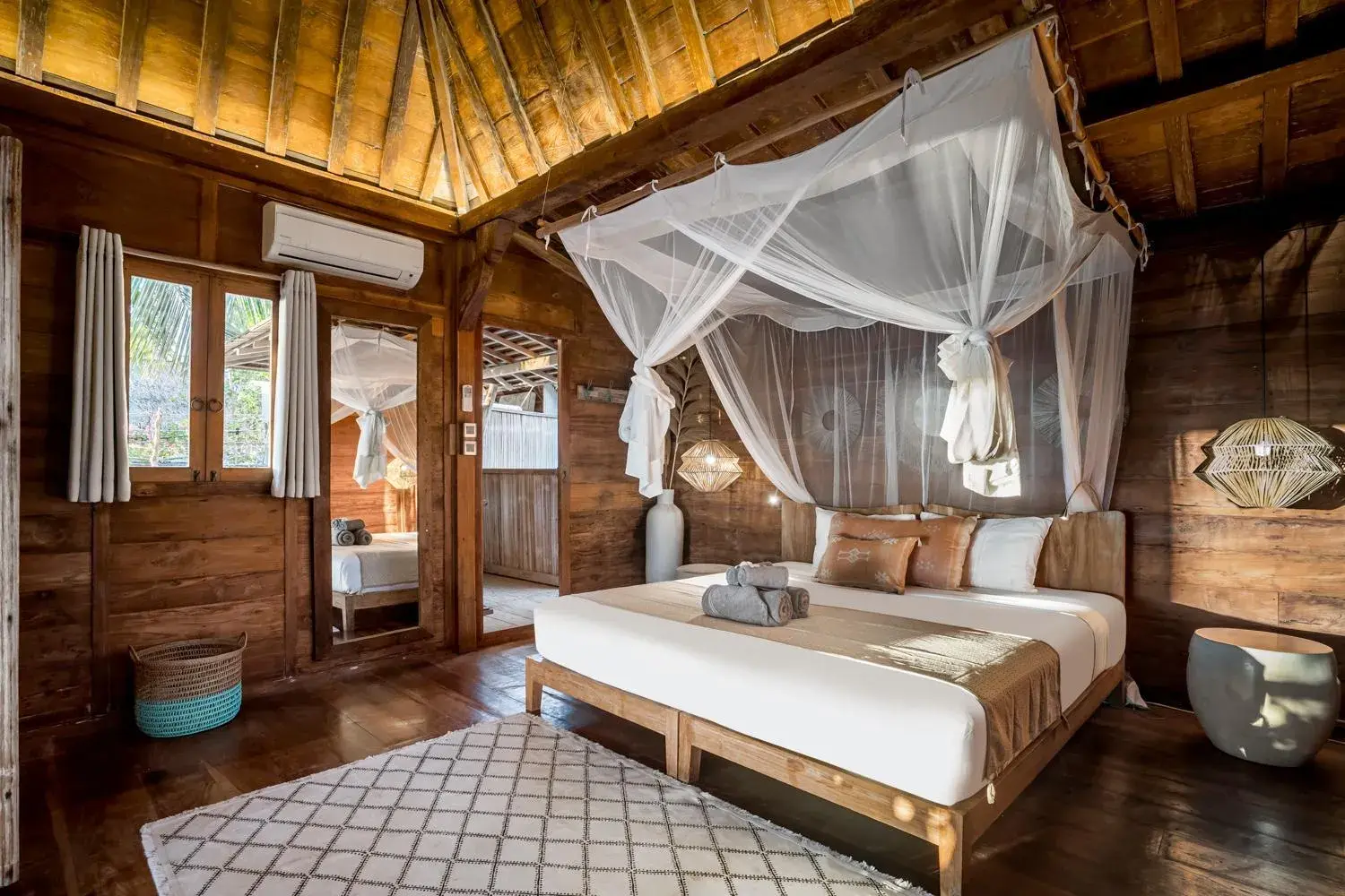 Boutique Beachfront Bungalow in Seed Resort Boutique Beachfront Bungalow in Seed Resort