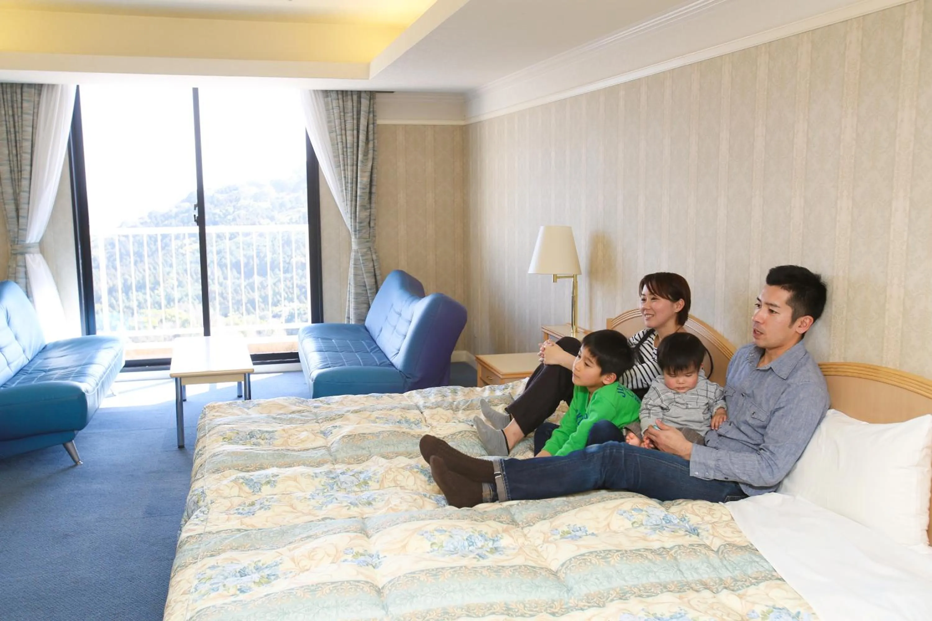 Shower, Bed in Hotel Sekia