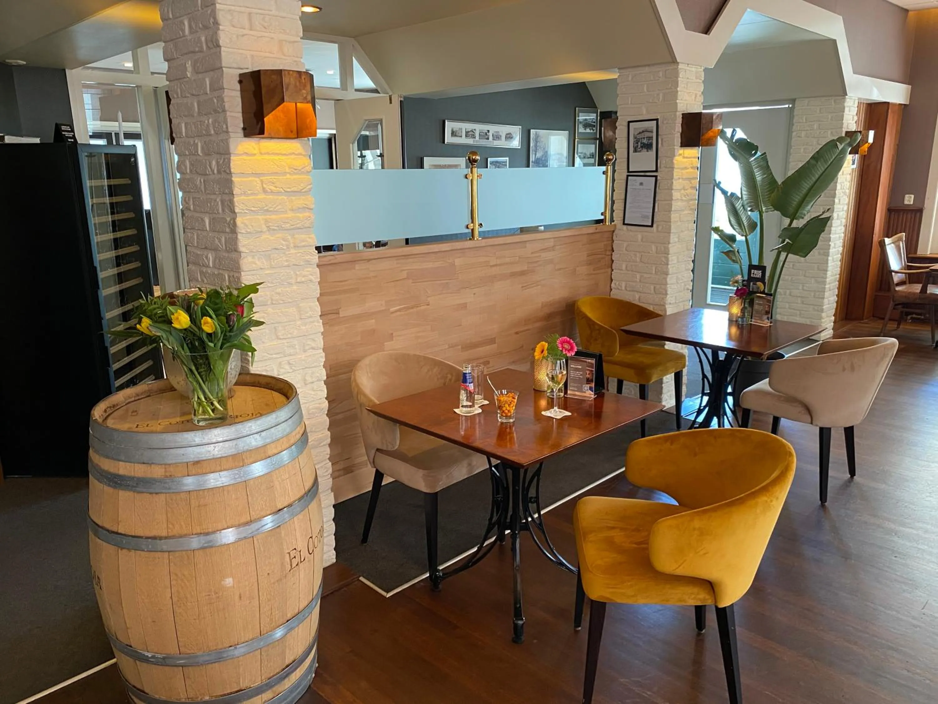 Restaurant/places to eat in Hotel Faber