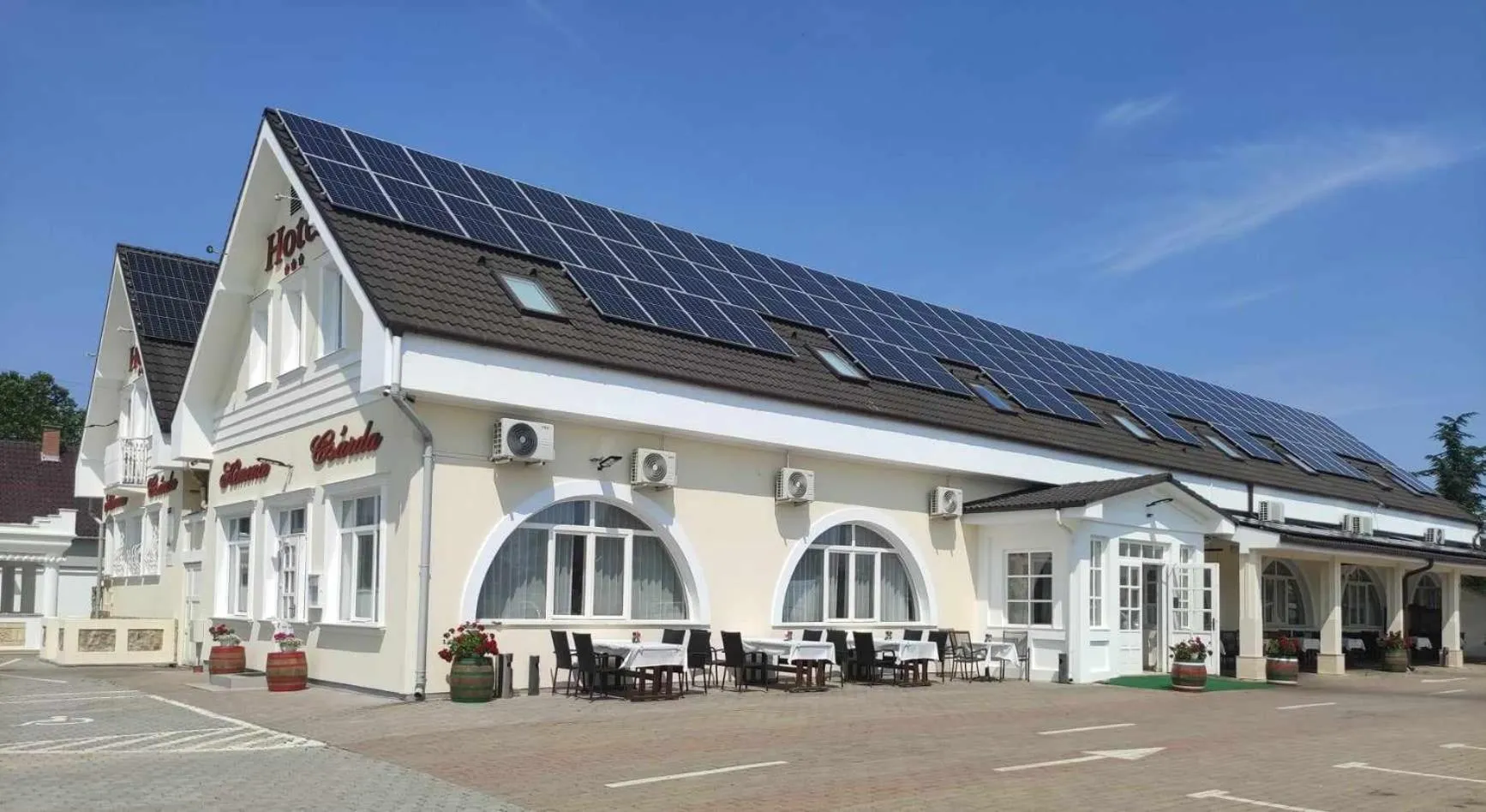 Property building in Kemence Csárda és Szálloda