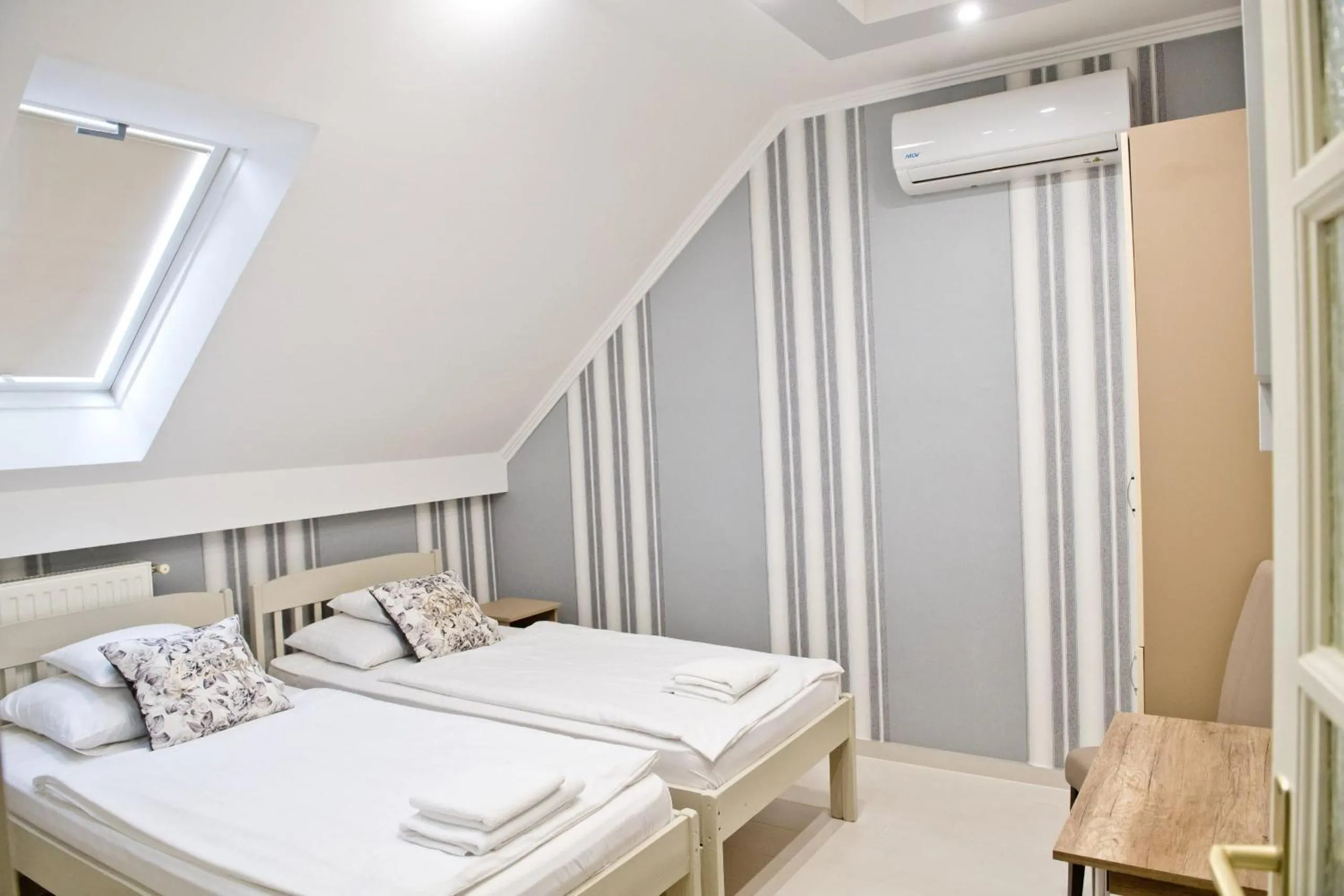 Bed in Kemence Csárda és Szálloda