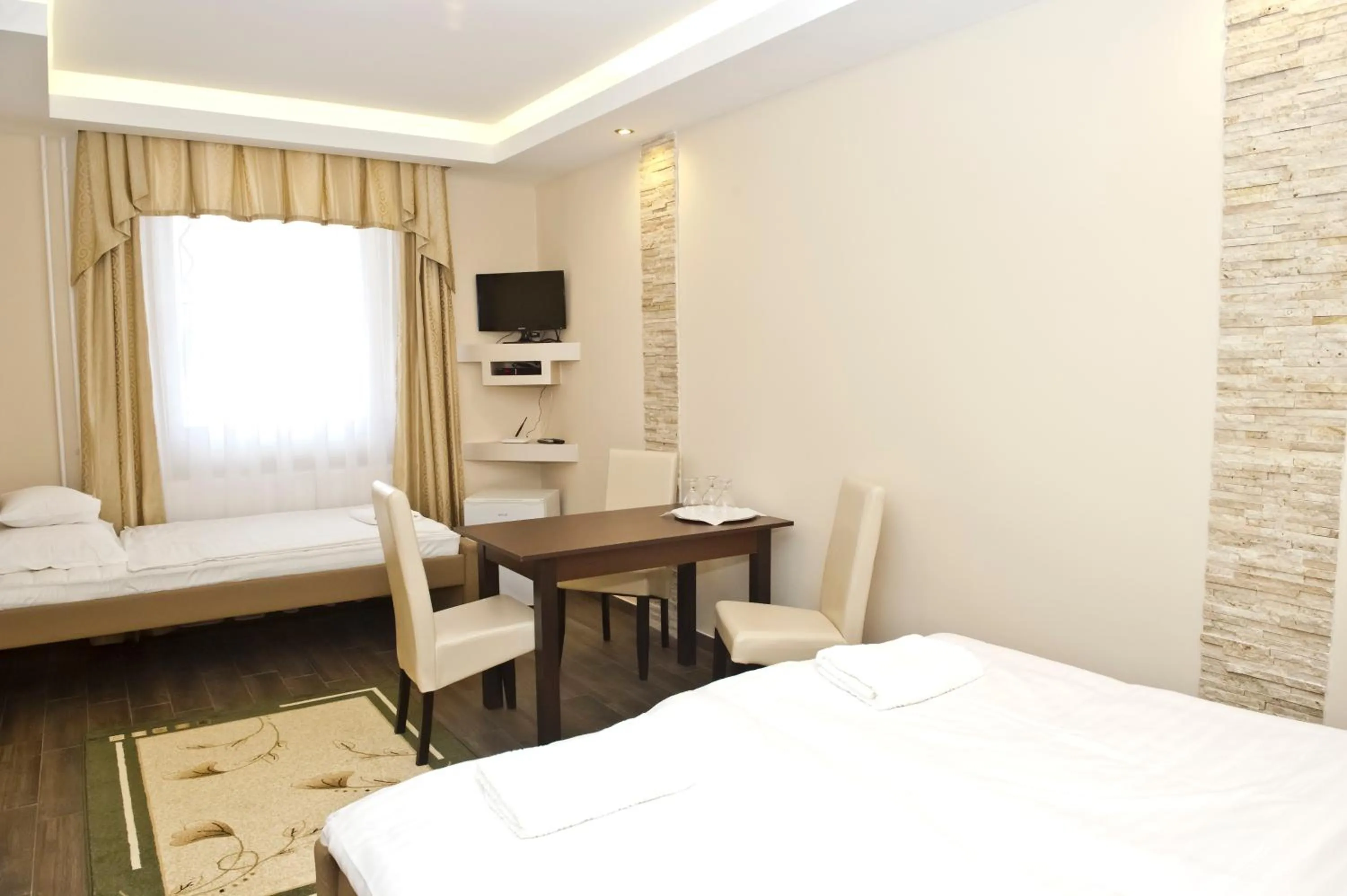 Photo of the whole room, Bed in Kemence Csárda és Szálloda