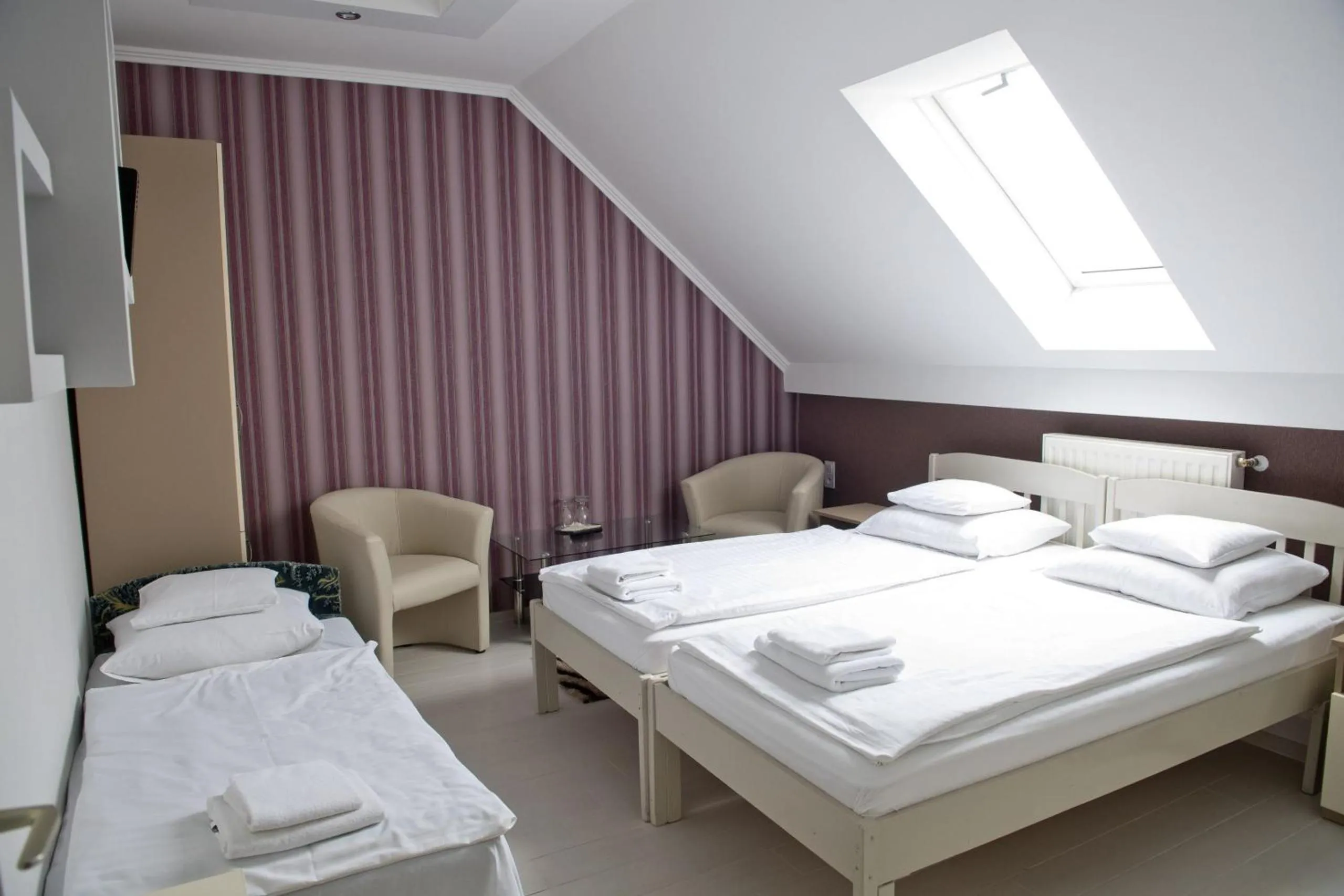 Bed in Kemence Csárda és Szálloda