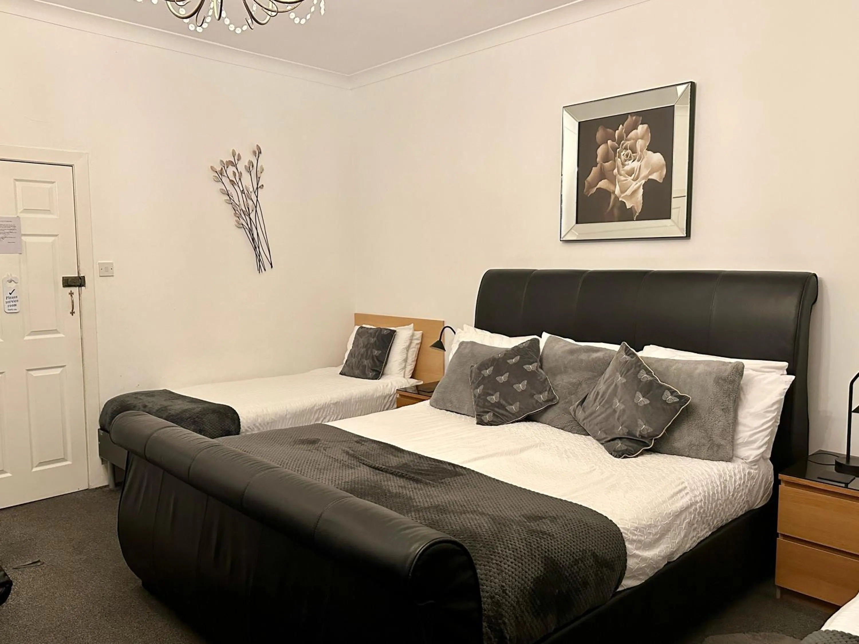 Bed in The Elbow Room