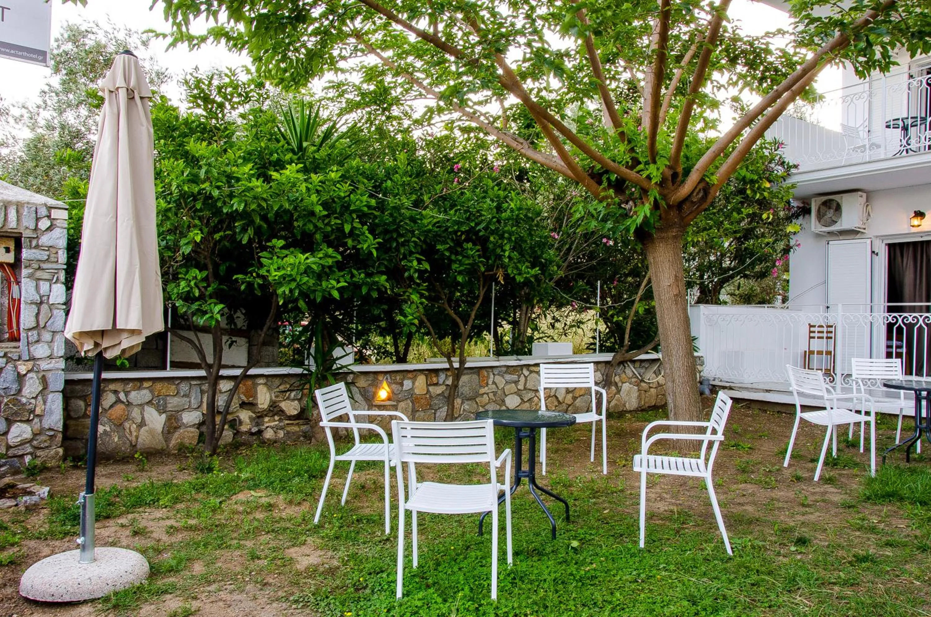 Garden in Act Art Skiathos
