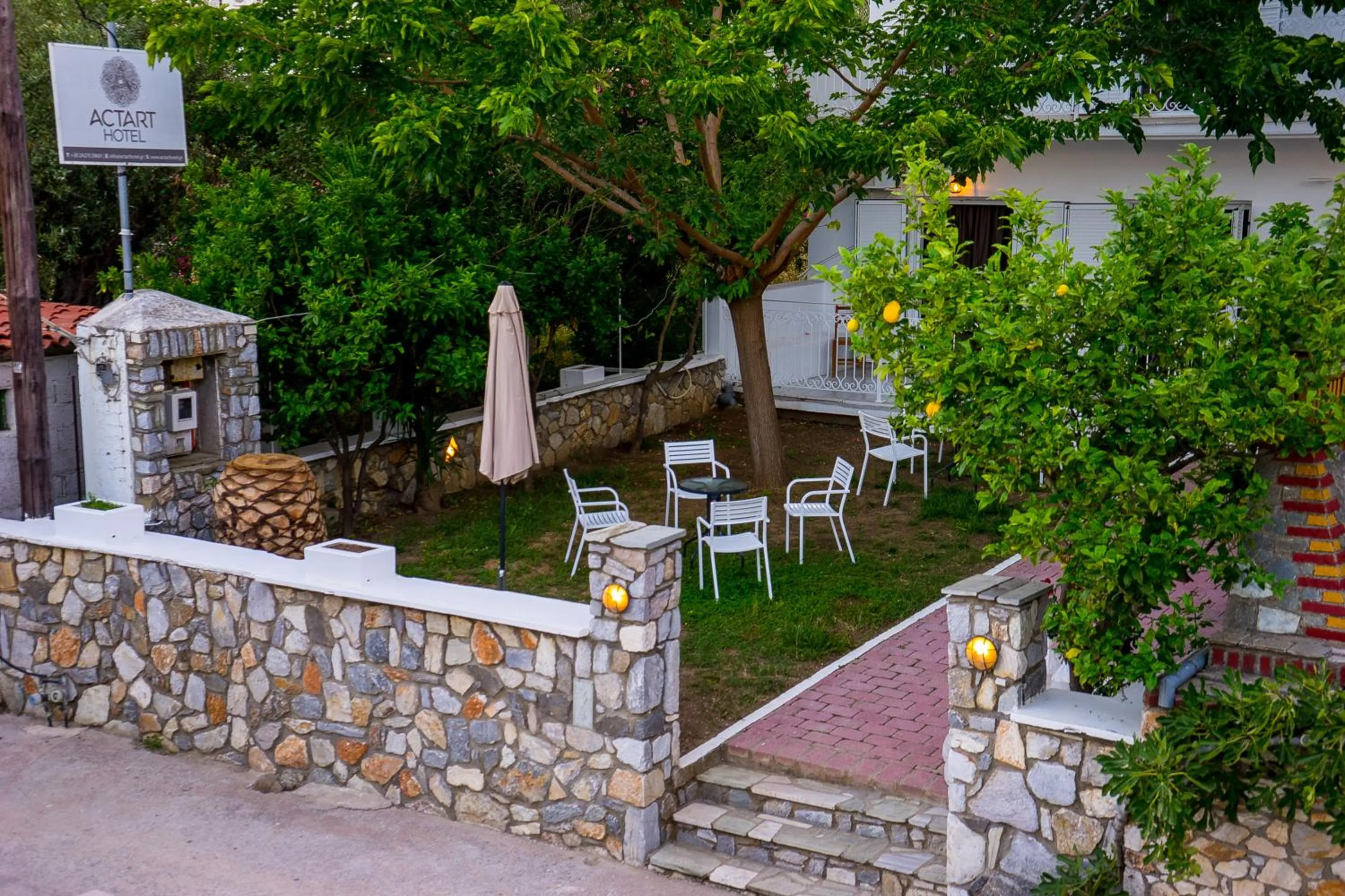 Garden in Act Art Skiathos