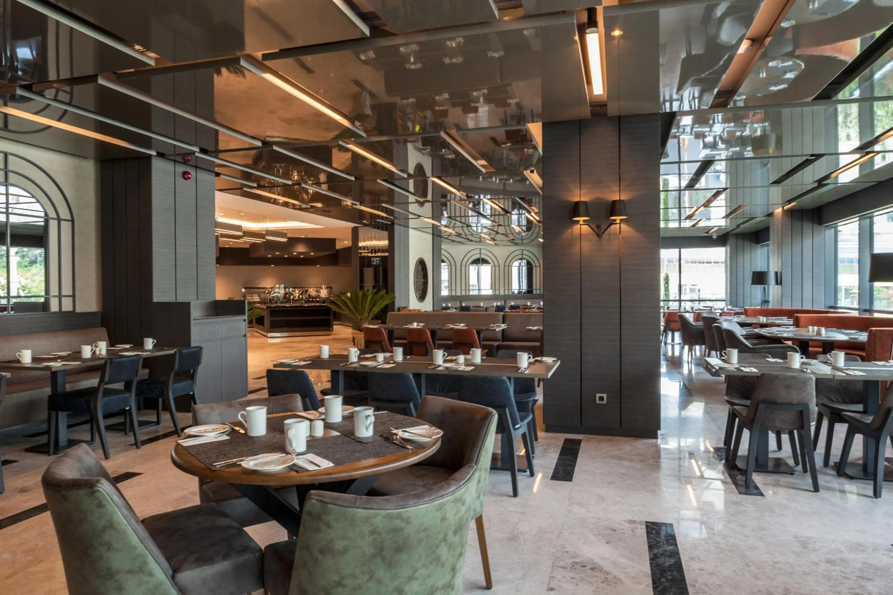 Restaurant/places to eat in Wish More Hotel Istanbul