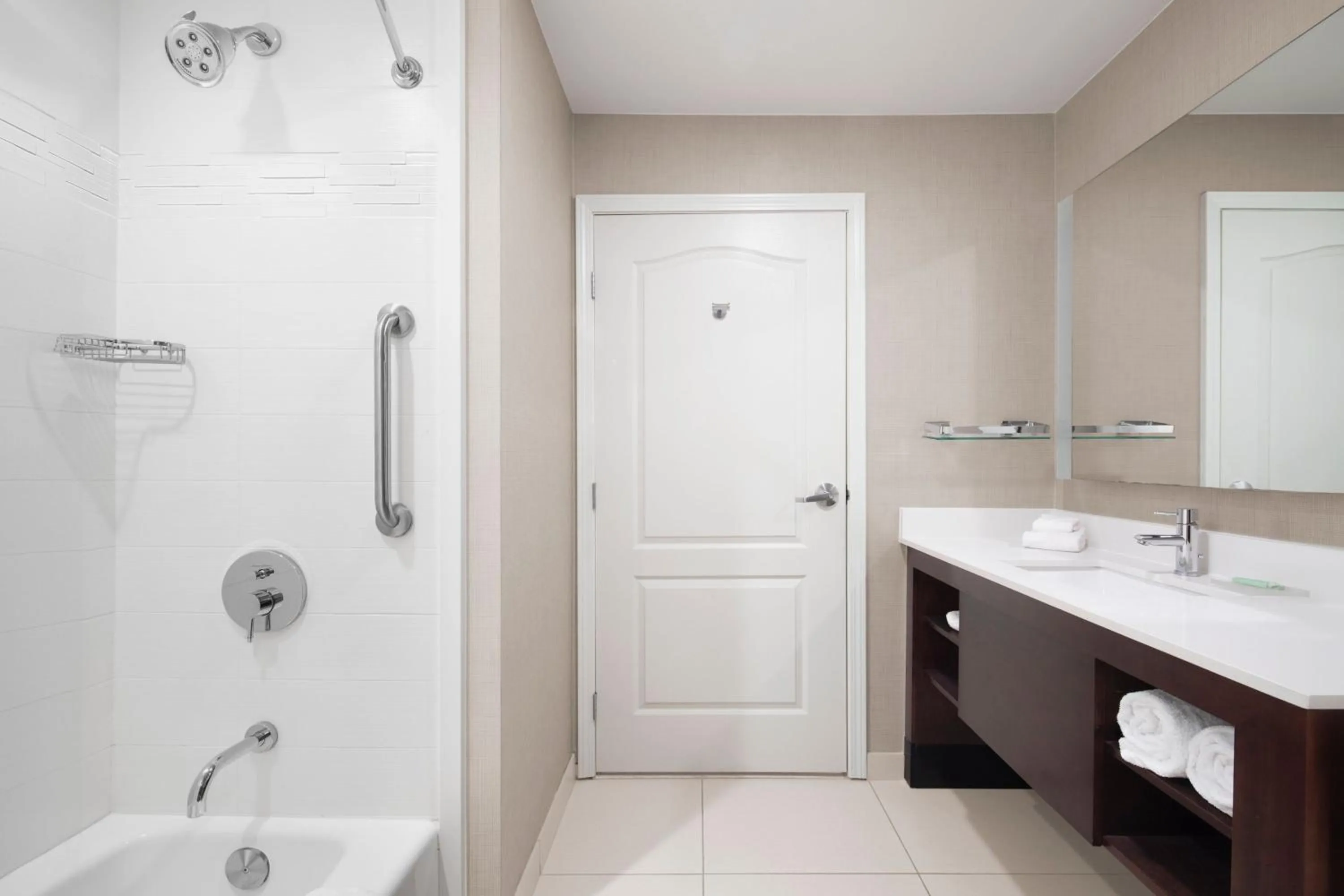 Bathroom in Residence Inn by Marriott Wheeling/St. Clairsville