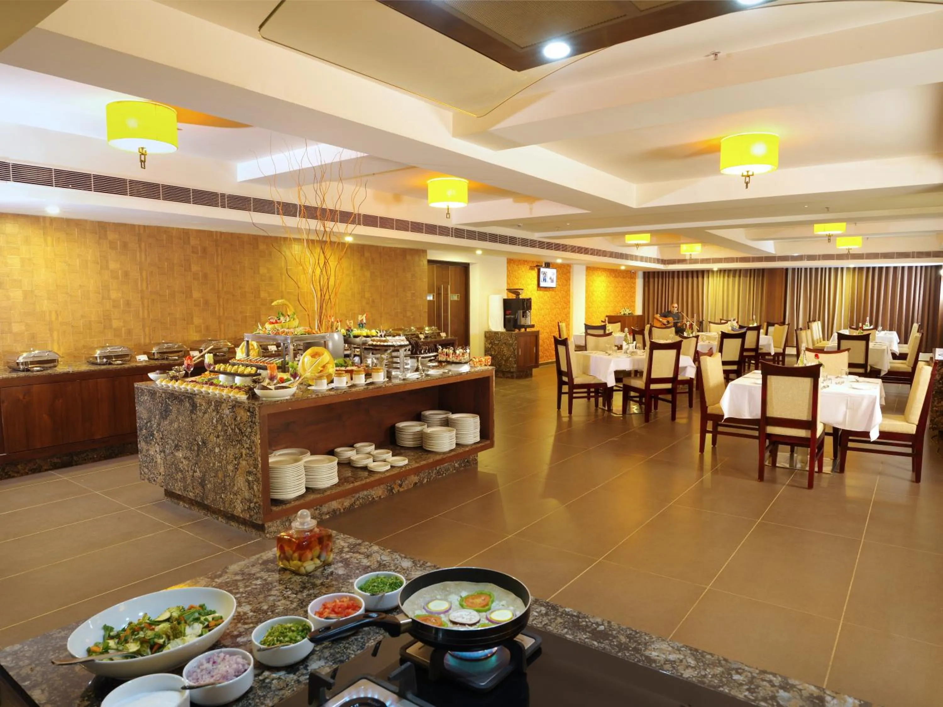 Buffet breakfast in Dimora Hotel Thiruvananthapuram