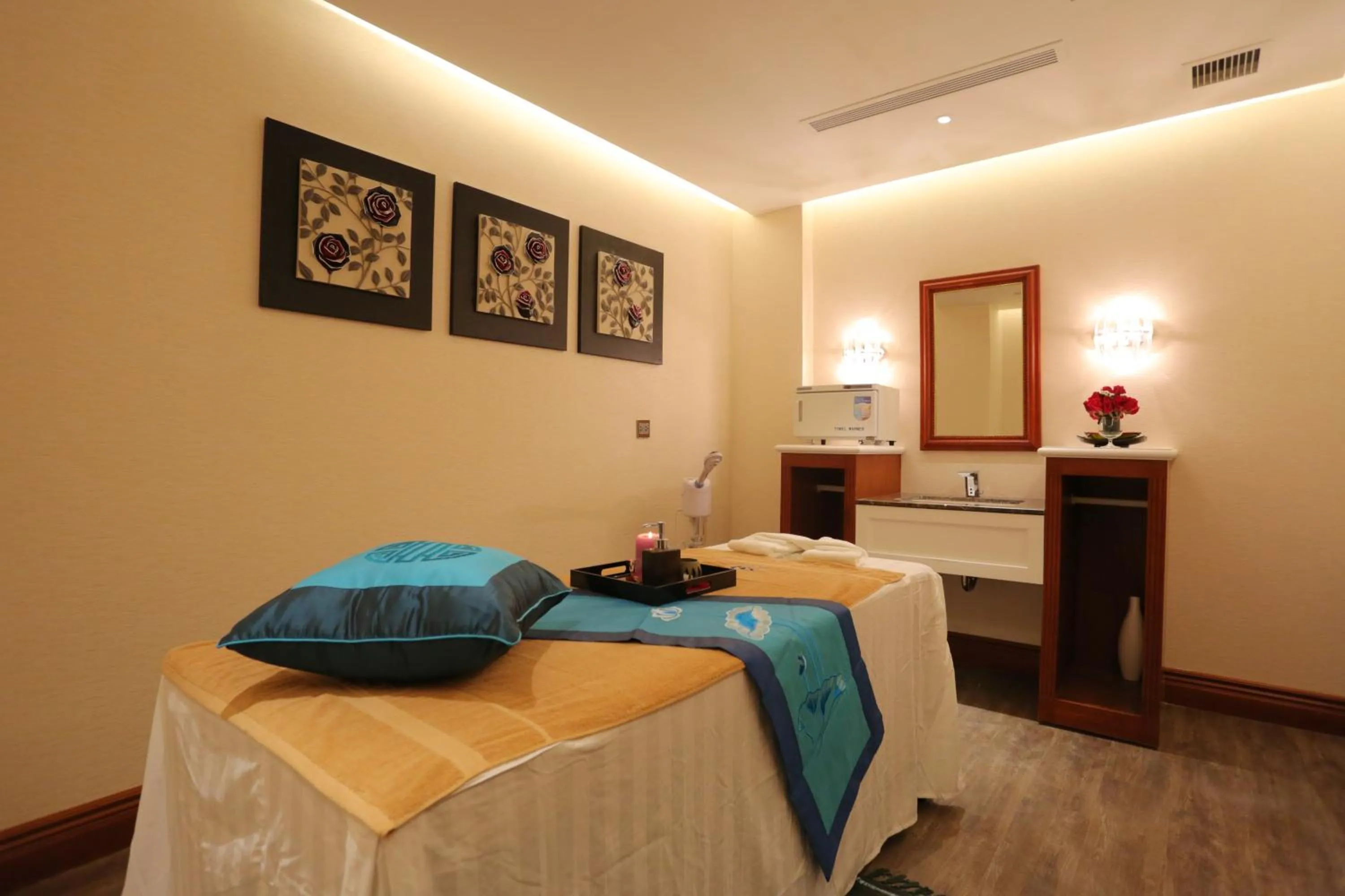 Massage, Bed in FLC Luxury Resort Vinh Phuc