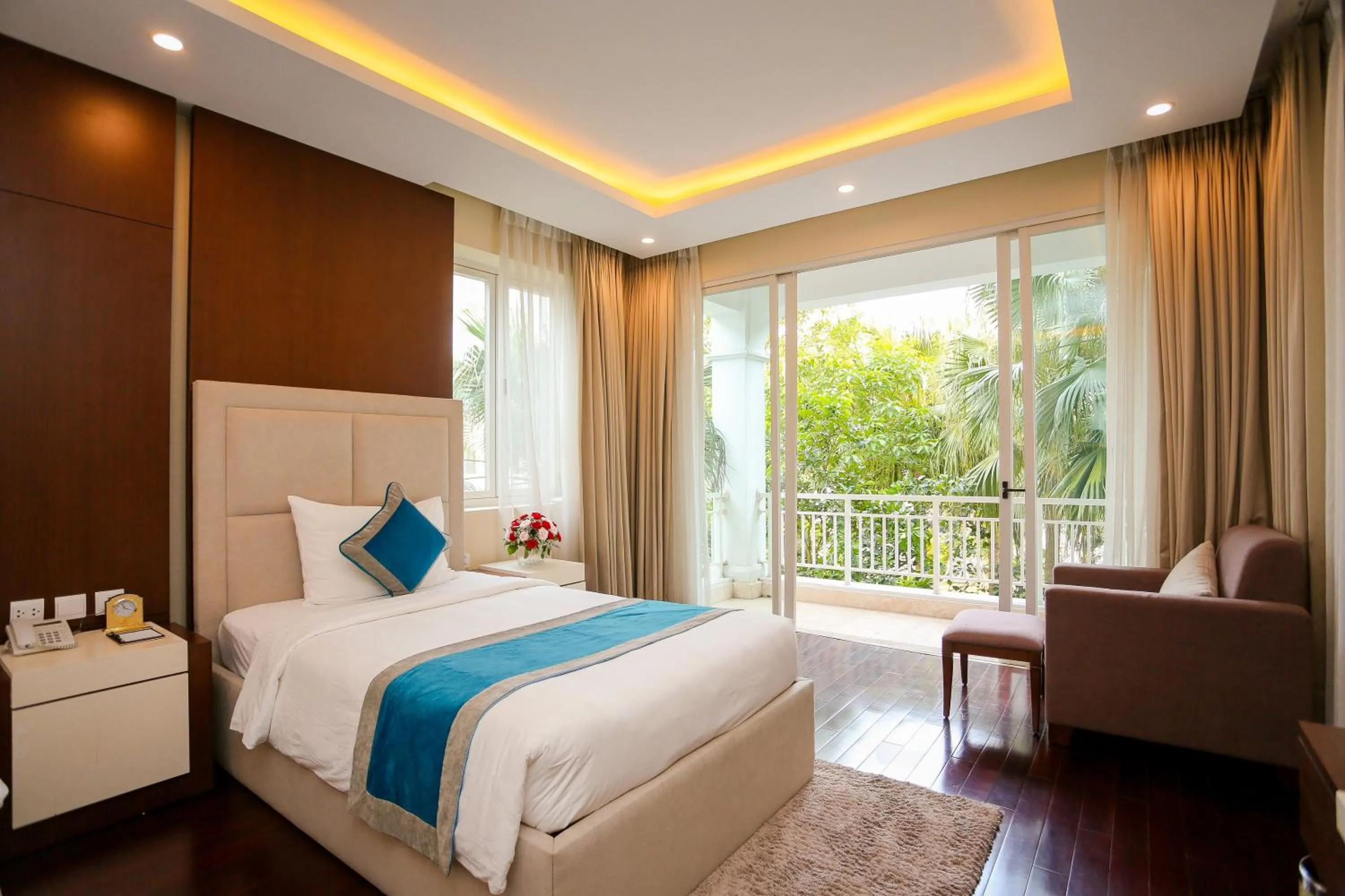 Bedroom, Bed in FLC Luxury Resort Vinh Phuc