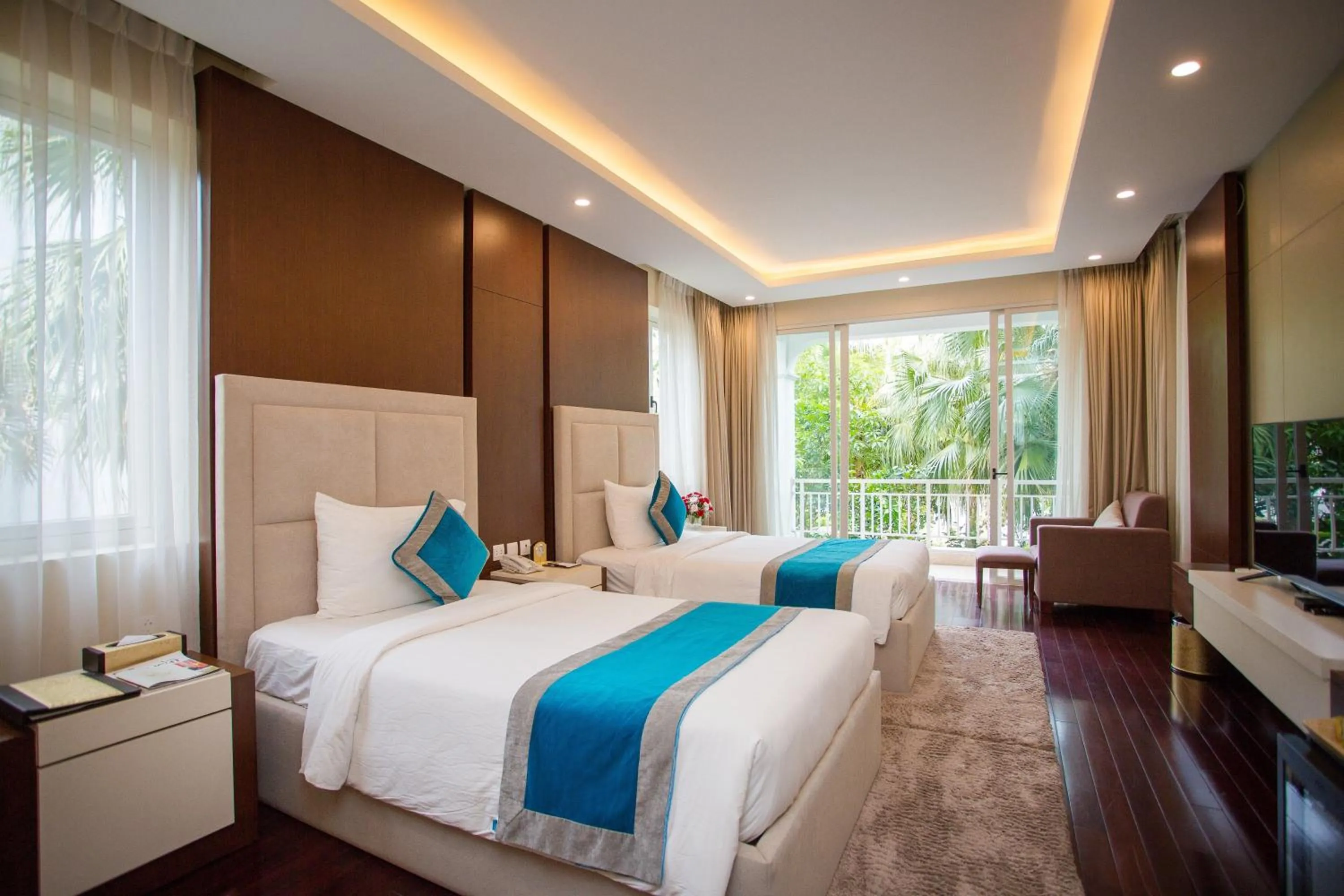 Bedroom, Bed in FLC Luxury Resort Vinh Phuc