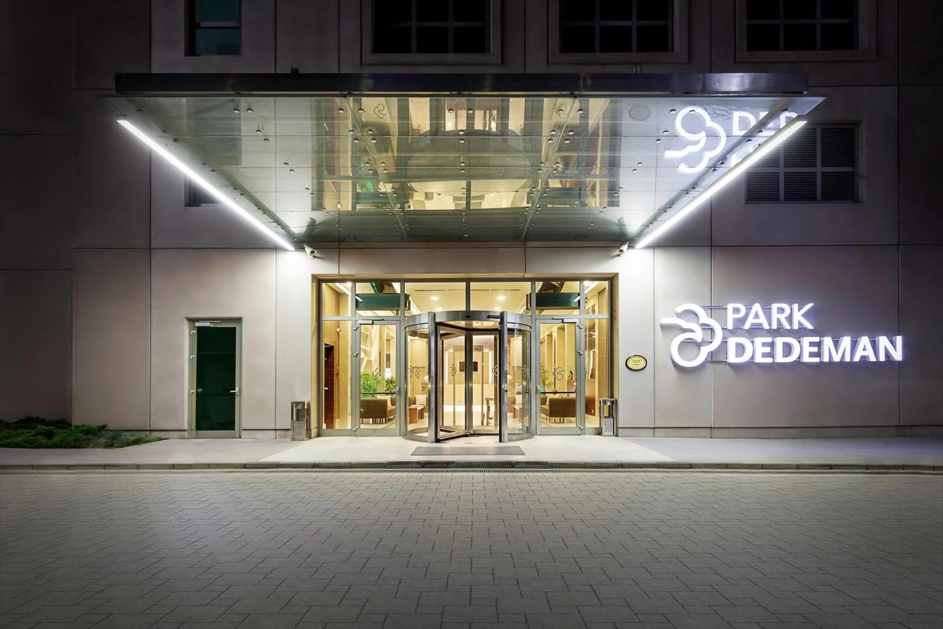 Facade/entrance in Park Dedeman Bostanci Hotel