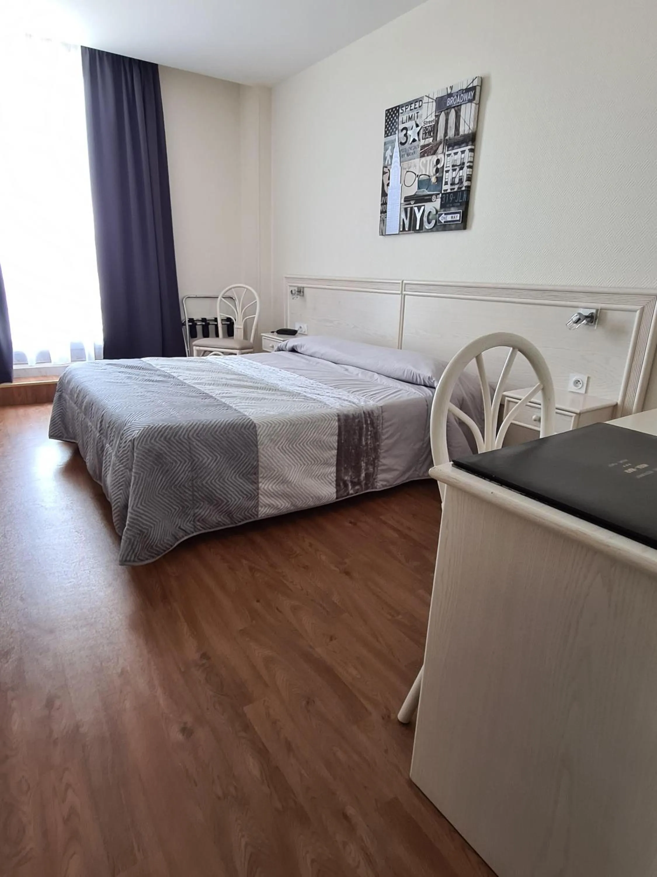 Photo of the whole room, Bed in Hotel Mira-Mar