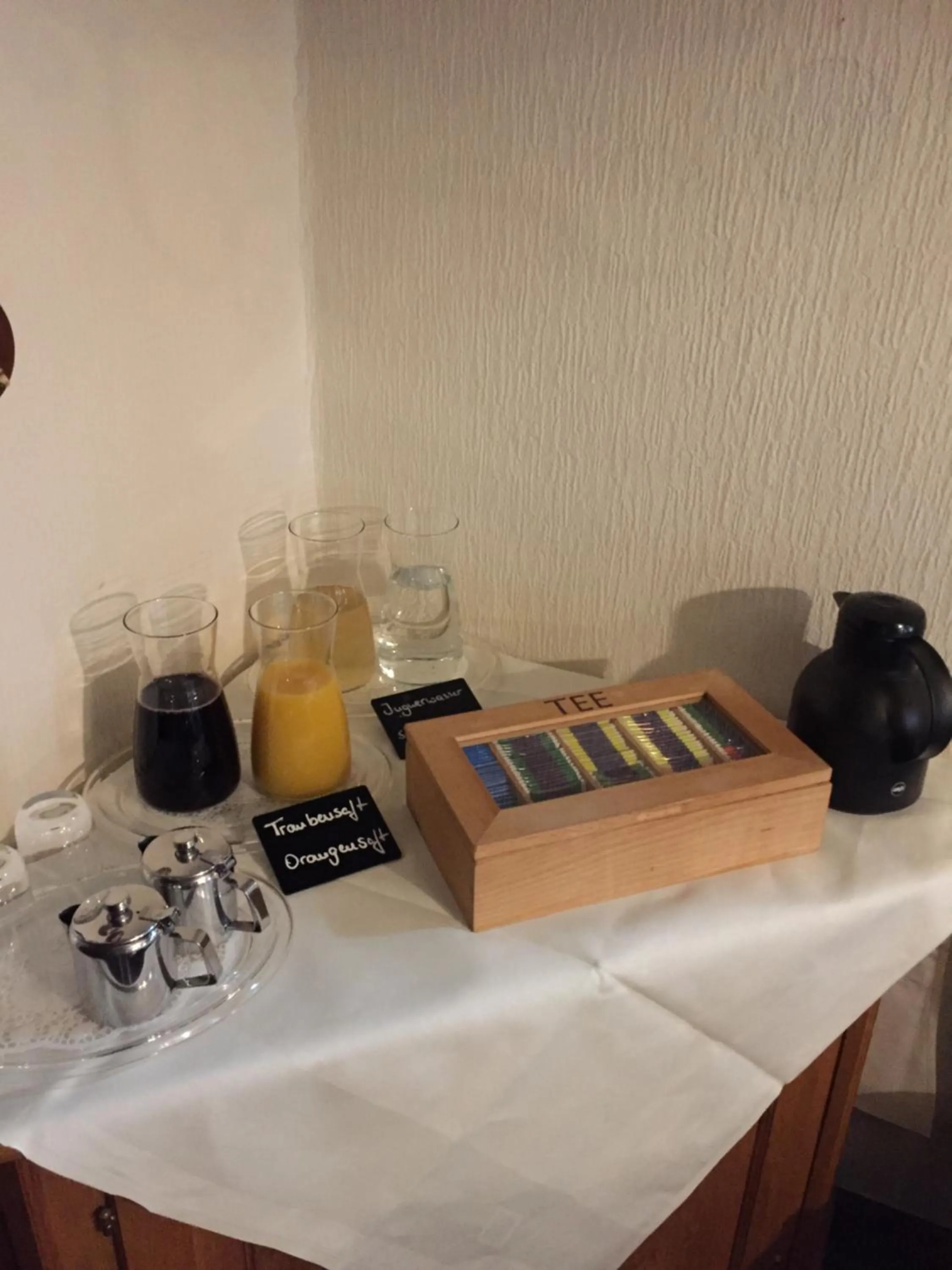 Buffet breakfast in Weingut Stassen