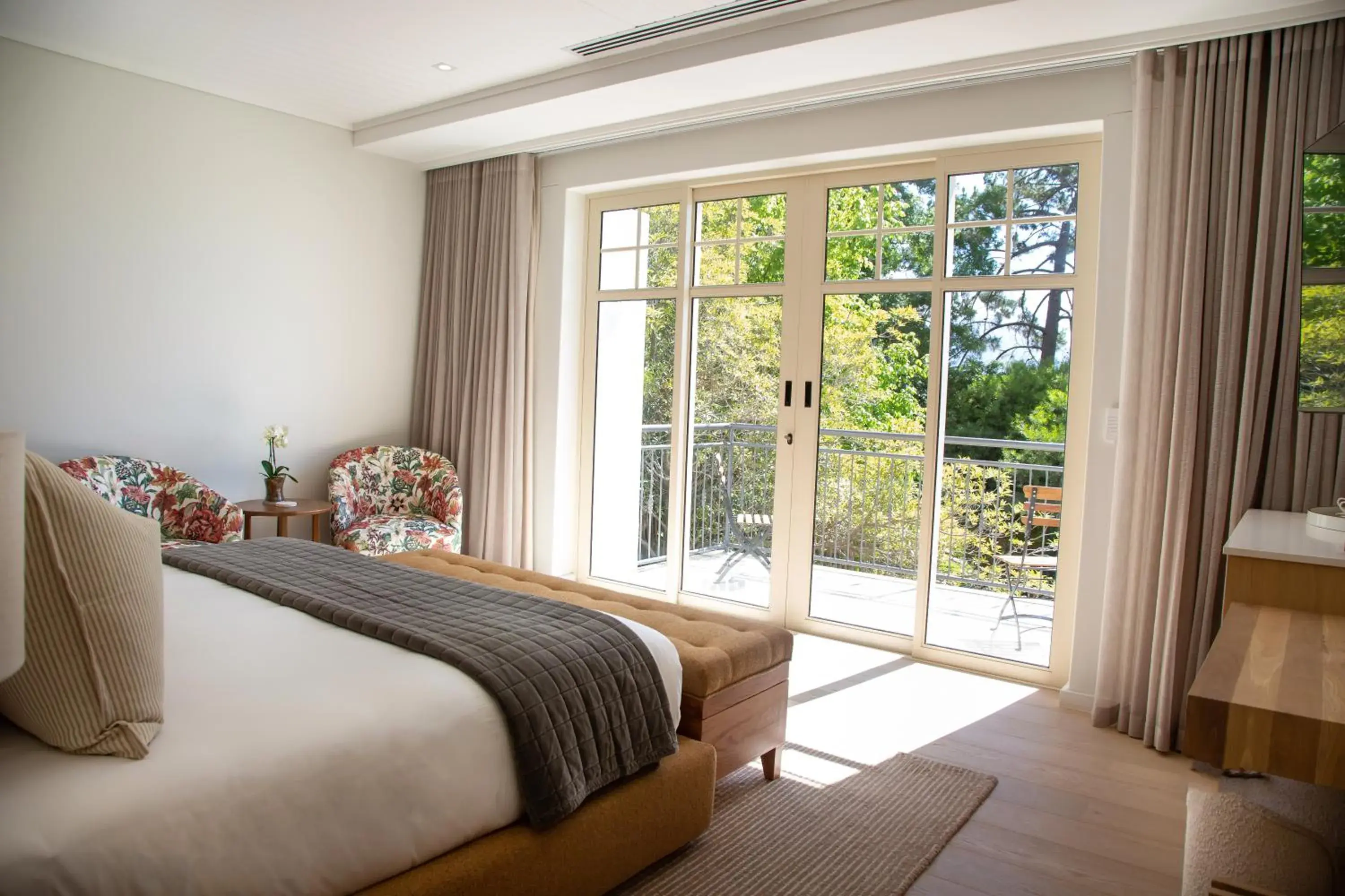 Winery Deluxe Suite in La Petite Ferme Winery Deluxe Suite in La Petite Ferme