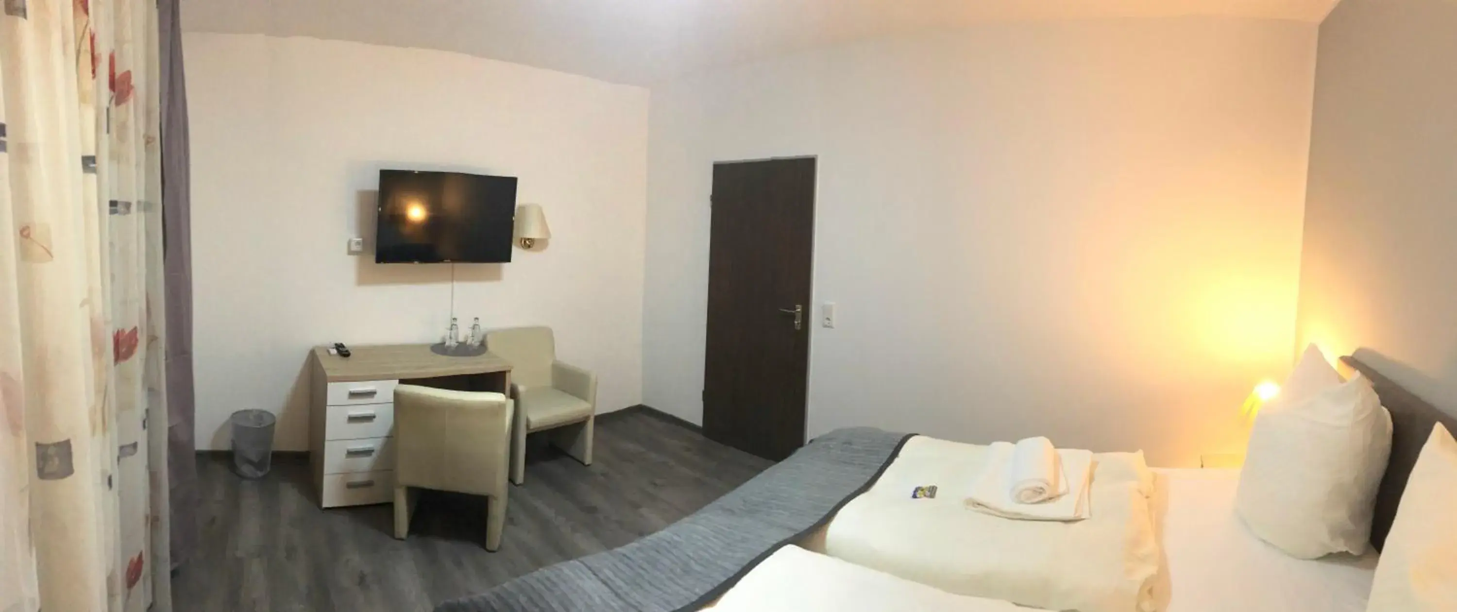 Double Room with Balcony in Hotel Bad Driburg Double Room with Balcony in Hotel Bad Driburg